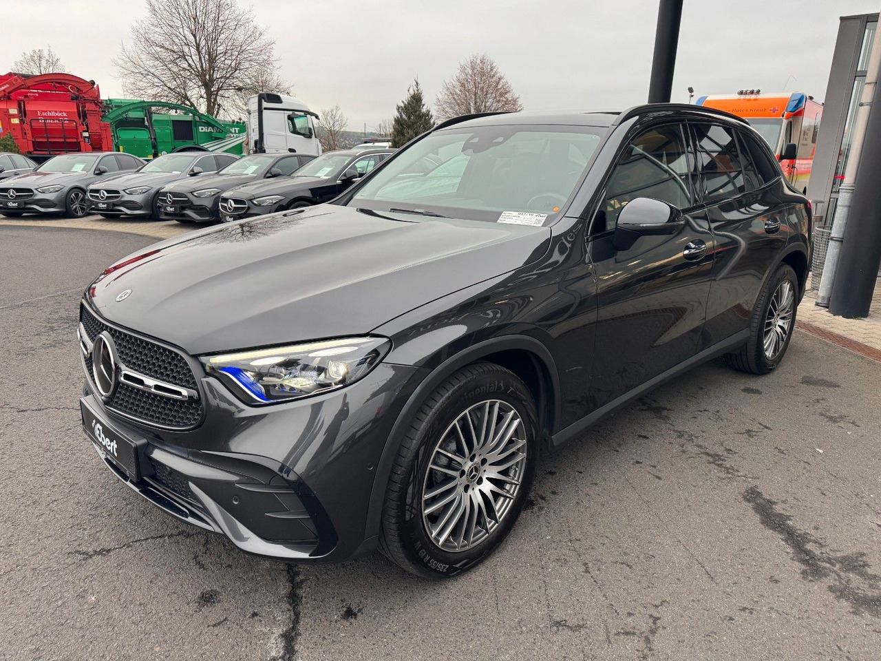 Mercedes-Benz GLC 220d 4M AMG+AHK+Burm+STH+360+Night - SUV: obrázek 2 Mercedes-Benz GLC 220d 4M AMG+AHK+Burm+STH+360+Night - SUV: obrázek 2