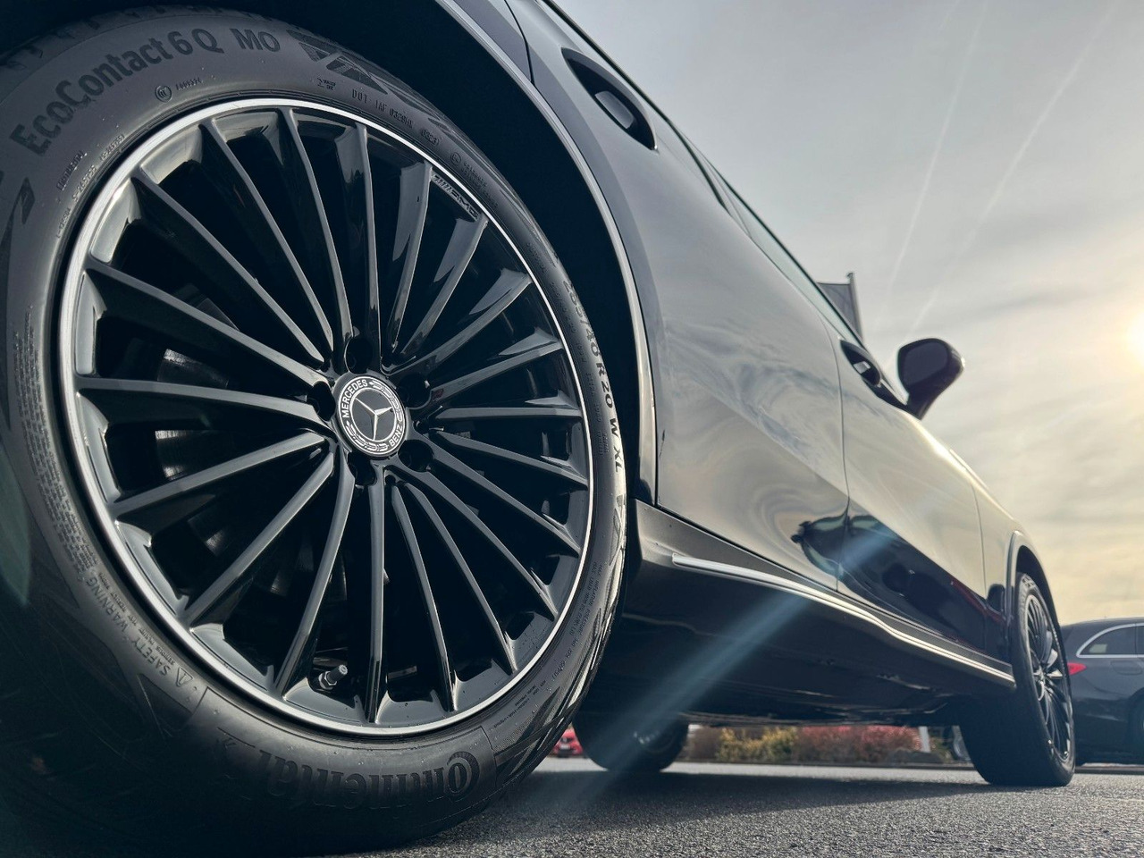 Mercedes-Benz GLC 300 4M+AMG+Pano+Burm+360+Memory - SUV: obrázek 5 Mercedes-Benz GLC 300 4M+AMG+Pano+Burm+360+Memory - SUV: obrázek 5