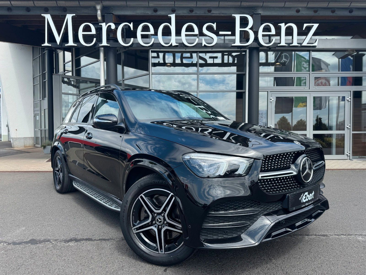 Mercedes-Benz GLE 350de 4M AMG+Pano+AHK+Burm+Distr++HUD+360+ - SUV: obrázek 1 Mercedes-Benz GLE 350de 4M AMG+Pano+AHK+Burm+Distr++HUD+360+ - SUV: obrázek 1