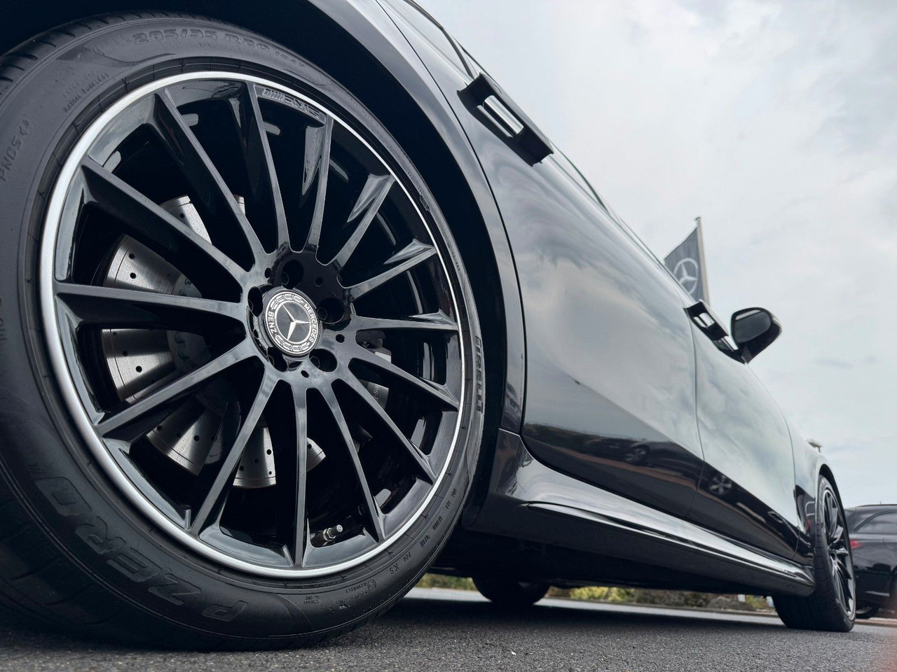 Mercedes-Benz S 580e AMG+Pano+Digital+Burm+3D+AirM+HUD+360+ - Sedan: obrázek 5 Mercedes-Benz S 580e AMG+Pano+Digital+Burm+3D+AirM+HUD+360+ - Sedan: obrázek 5