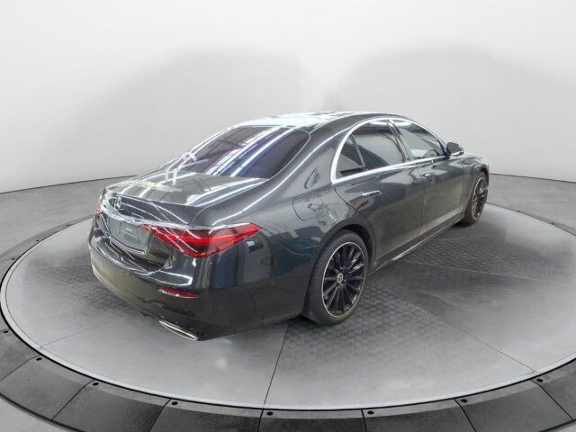 Mercedes-Benz S 580e AMG+Pano+Digital+Burm+3D+AirM+HUD+360+ - Sedan: obrázek 3 Mercedes-Benz S 580e AMG+Pano+Digital+Burm+3D+AirM+HUD+360+ - Sedan: obrázek 3