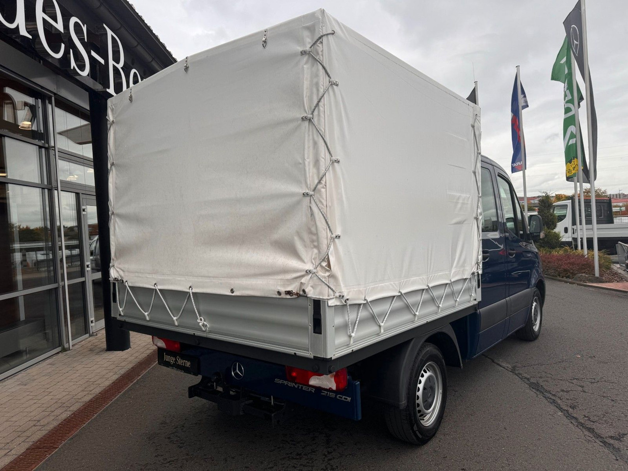 Mercedes-Benz Sprinter 215 CDI DoKa 9G Klima AHK SHZ - Dodávka valník, Dodávka s dvojitou kabinou: obrázek 4 Mercedes-Benz Sprinter 215 CDI DoKa 9G Klima AHK SHZ - Dodávka valník, Dodávka s dvojitou kabinou: obrázek 4