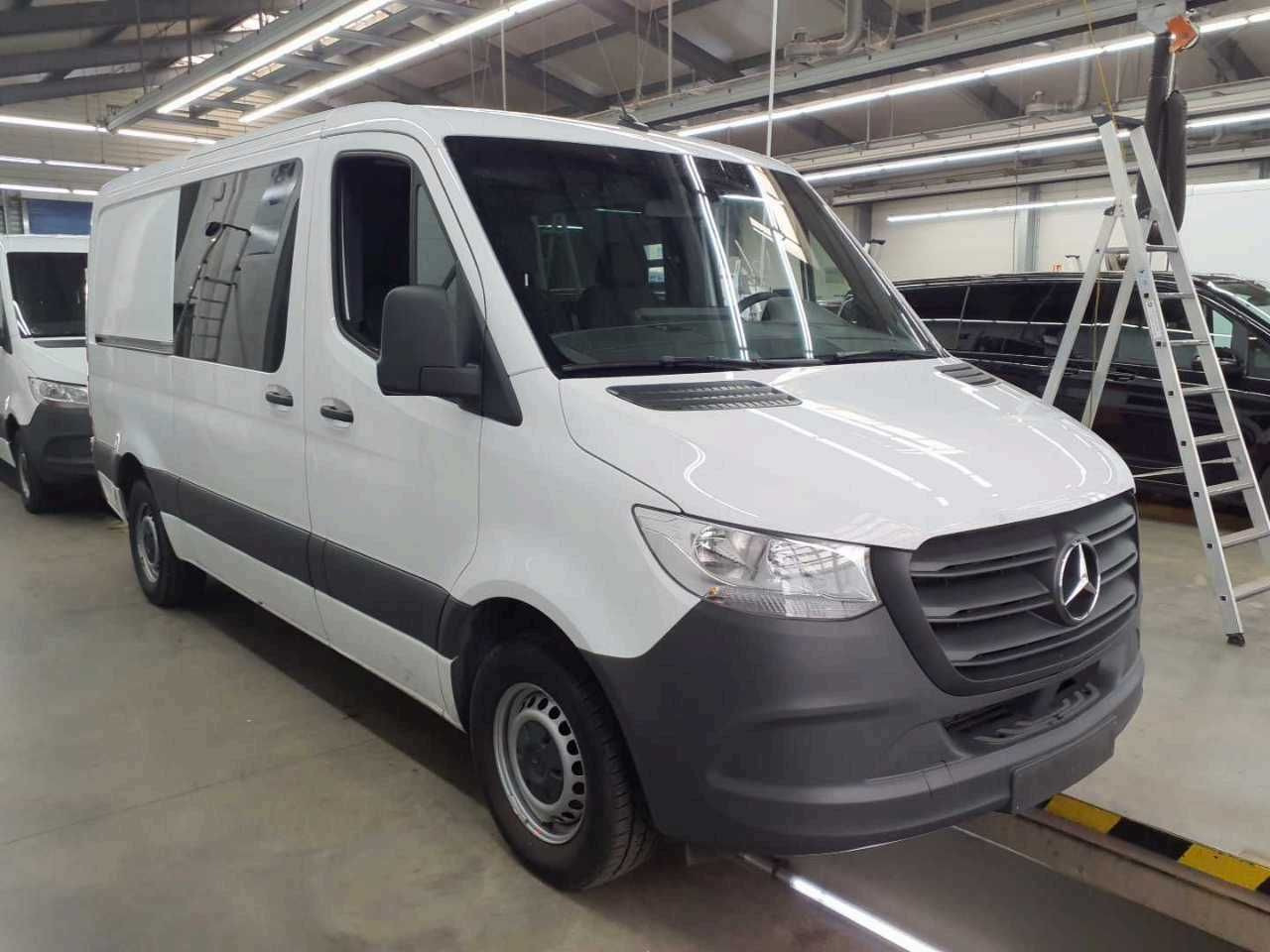 Mercedes-Benz Sprinter 315 CDI DoKa/Mixto AHK3,5t Klima Kamera - Mikrobus, Dodávka s dvojitou kabinou: obrázek 2 Mercedes-Benz Sprinter 315 CDI DoKa/Mixto AHK3,5t Klima Kamera - Mikrobus, Dodávka s dvojitou kabinou: obrázek 2