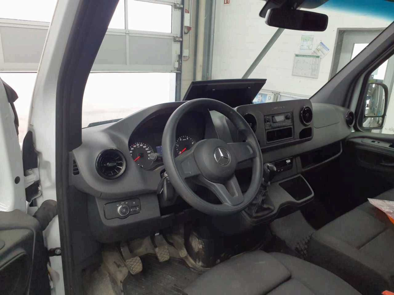 Mercedes-Benz Sprinter 315 CDI DoKa/Mixto AHK3,5t Klima Kamera - Mikrobus, Dodávka s dvojitou kabinou: obrázek 5 Mercedes-Benz Sprinter 315 CDI DoKa/Mixto AHK3,5t Klima Kamera - Mikrobus, Dodávka s dvojitou kabinou: obrázek 5
