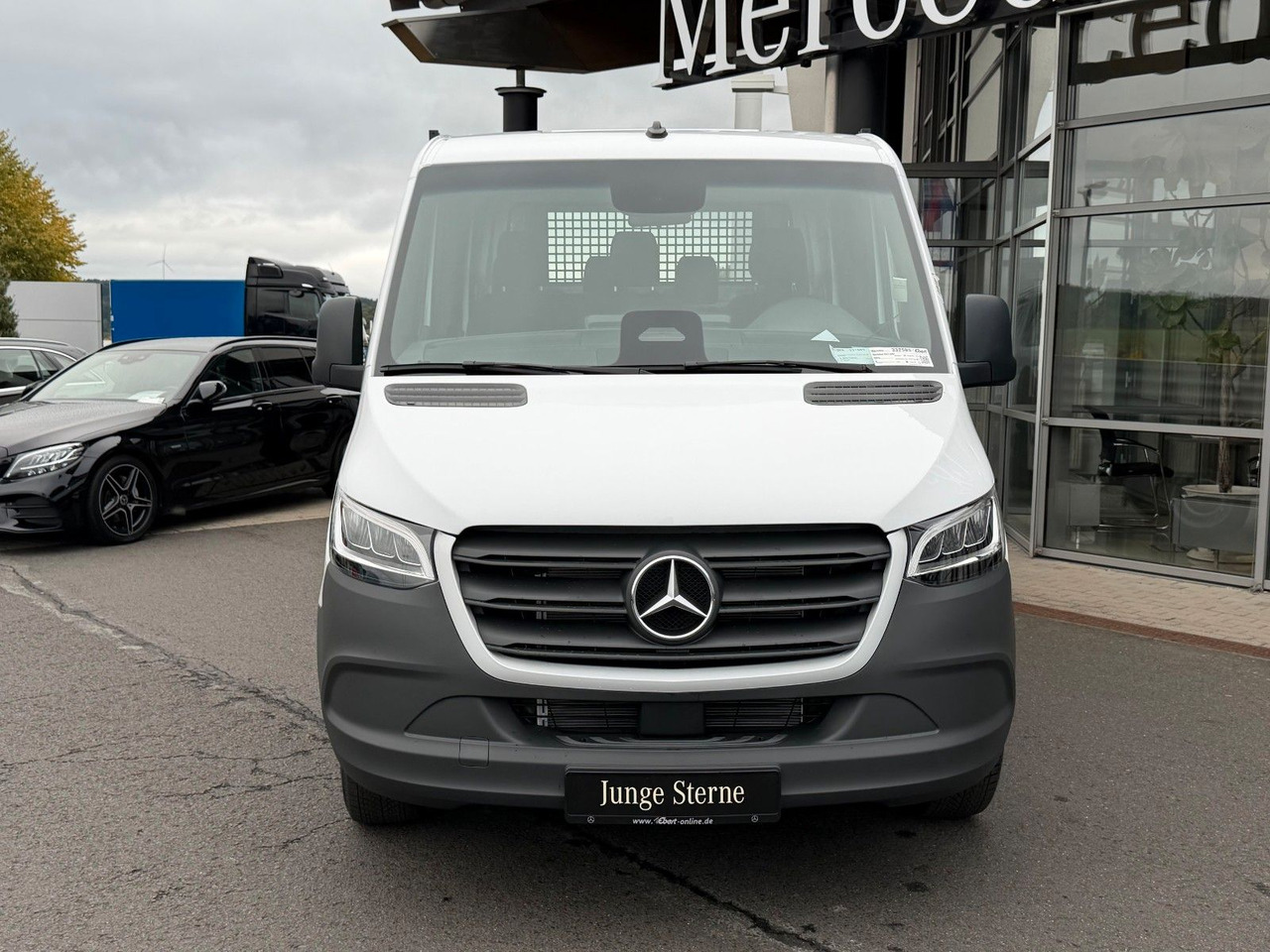 Mercedes-Benz Sprinter 317 CDI 3665 9G DoKa AHK Klima Kamera - Dodávka valník, Dodávka s dvojitou kabinou: obrázek 2 Mercedes-Benz Sprinter 317 CDI 3665 9G DoKa AHK Klima Kamera - Dodávka valník, Dodávka s dvojitou kabinou: obrázek 2