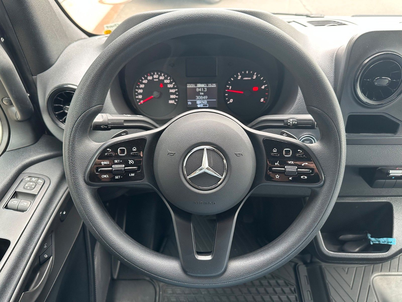 Furgon Mercedes-Benz Sprinter 317 CDI 3665 9G Klima 360 SHZ Tempomat: obrázek 12