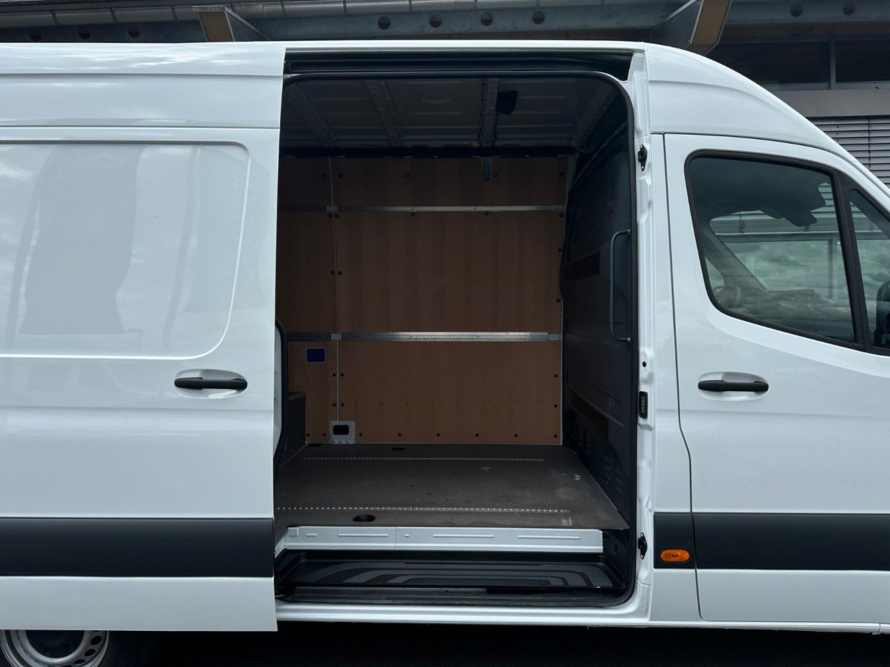 Furgon Mercedes-Benz Sprinter 317 CDI 3665 9G Klima 360 SHZ Tempomat: obrázek 8