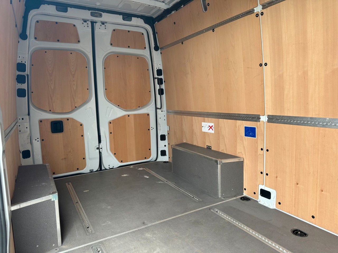 Furgon Mercedes-Benz Sprinter 317 CDI 3665 9G Klima 360 SHZ Tempomat: obrázek 9