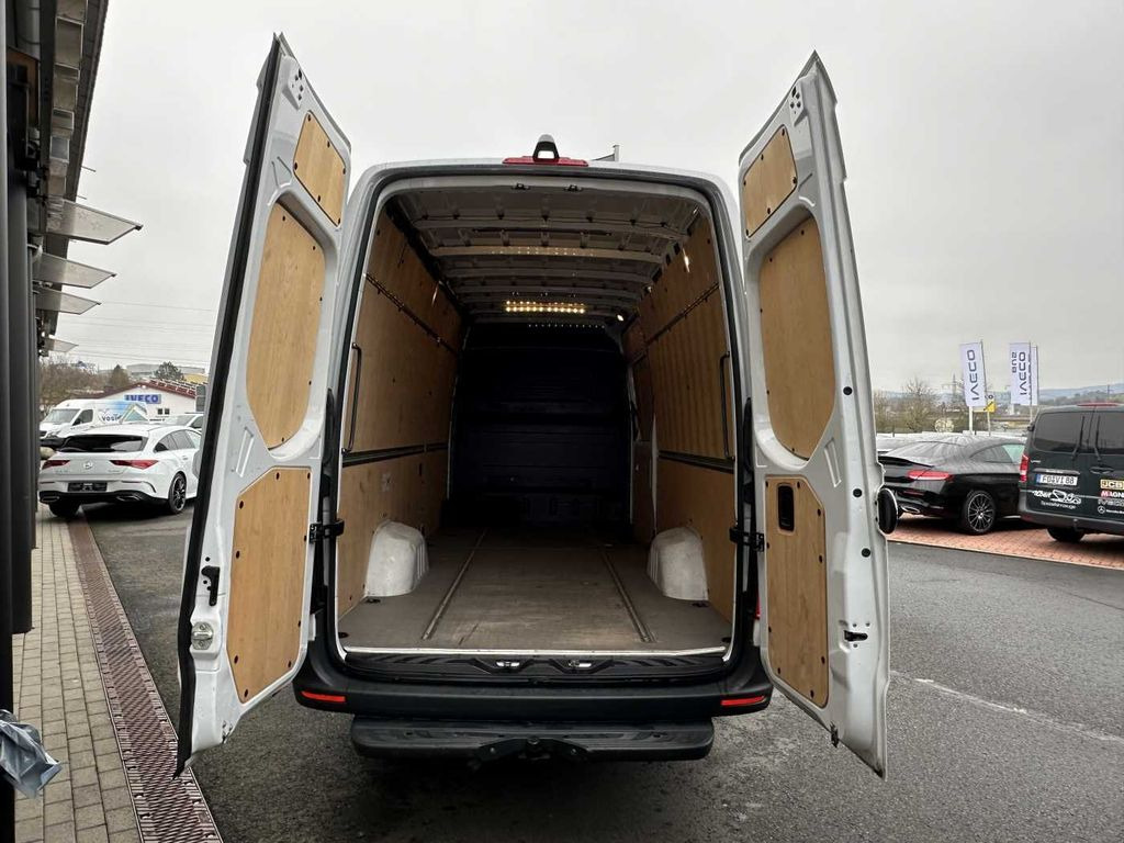 Furgon Mercedes-Benz Sprinter 317 CDI 4325 Klima Kamera MBUX10' AHK: obrázek 6