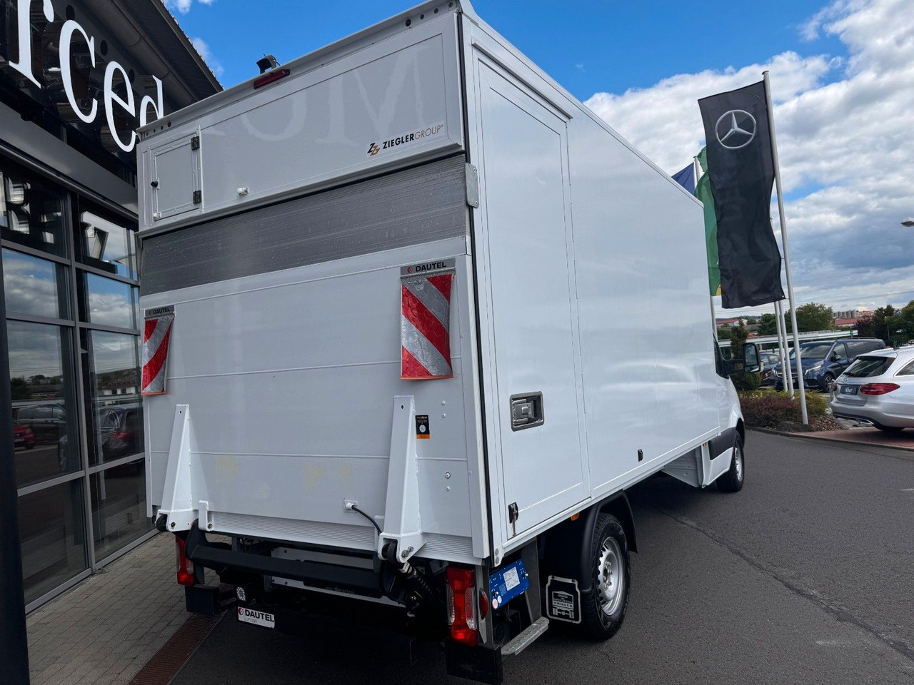 Mercedes-Benz Sprinter 317 CDI 4325 Koffer LBW Klima Kamera - Dodávka skřín: obrázek 5 Mercedes-Benz Sprinter 317 CDI 4325 Koffer LBW Klima Kamera - Dodávka skřín: obrázek 5