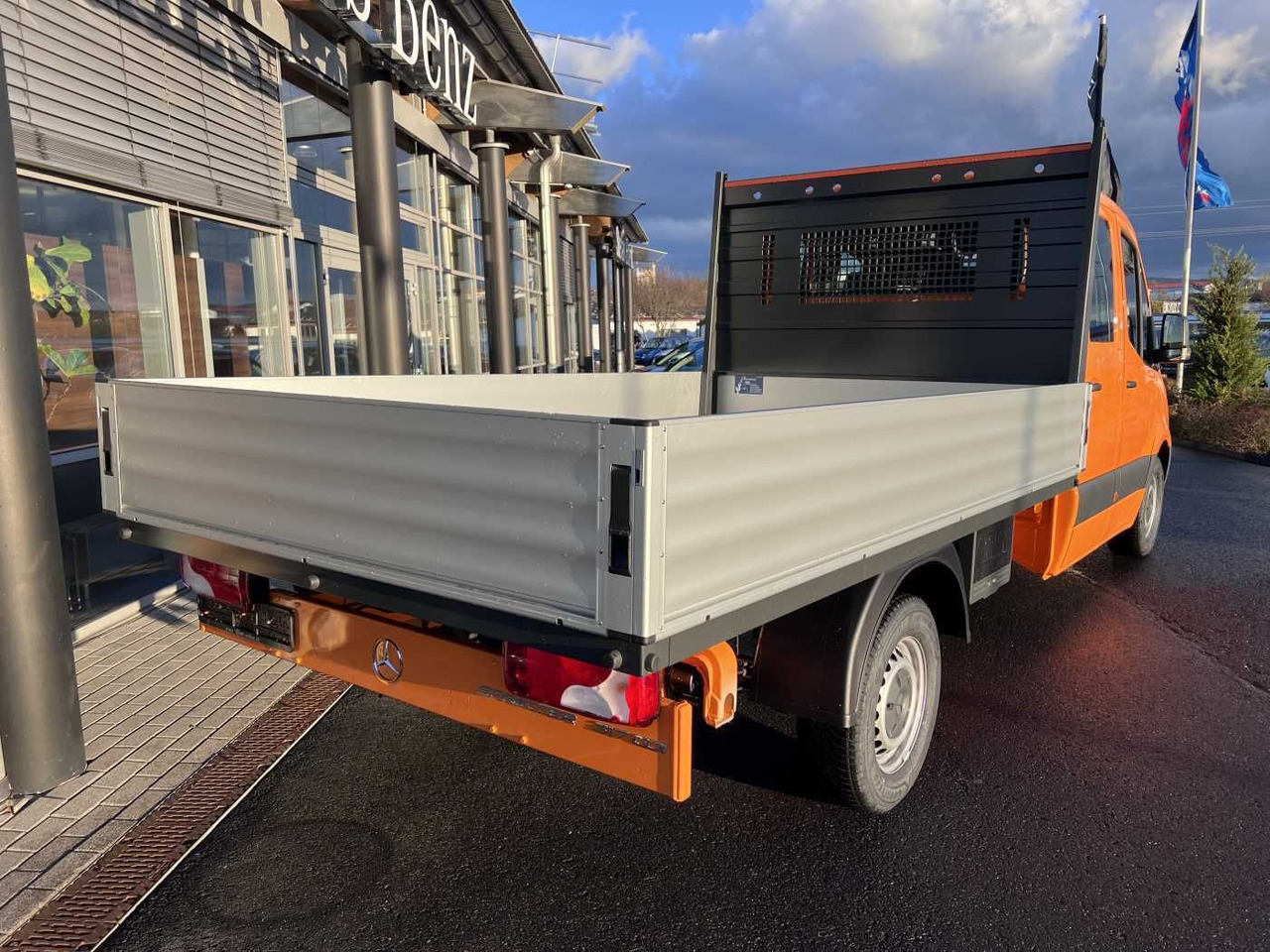 Mercedes-Benz Sprinter 317 CDI DoKa 4325 Klima MBUX Stdheiz - Plachtová dodávka, Dodávka s dvojitou kabinou: obrázek 4 Mercedes-Benz Sprinter 317 CDI DoKa 4325 Klima MBUX Stdheiz - Plachtová dodávka, Dodávka s dvojitou kabinou: obrázek 4