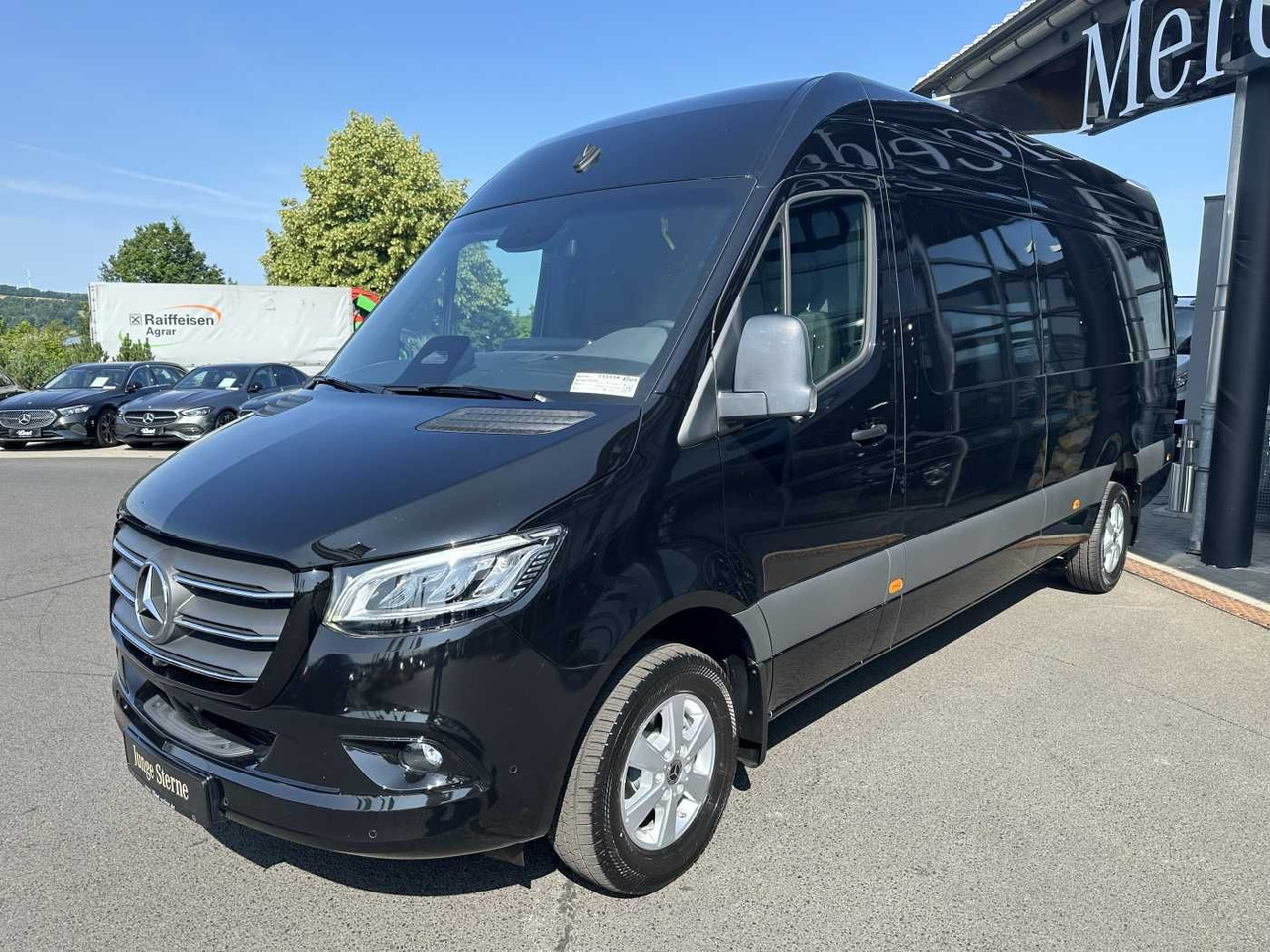 Mercedes-Benz Sprinter 319 CDI 4325 AHK DISTRONIC 360 Klima - Furgon: obrázek 3 Mercedes-Benz Sprinter 319 CDI 4325 AHK DISTRONIC 360 Klima - Furgon: obrázek 3