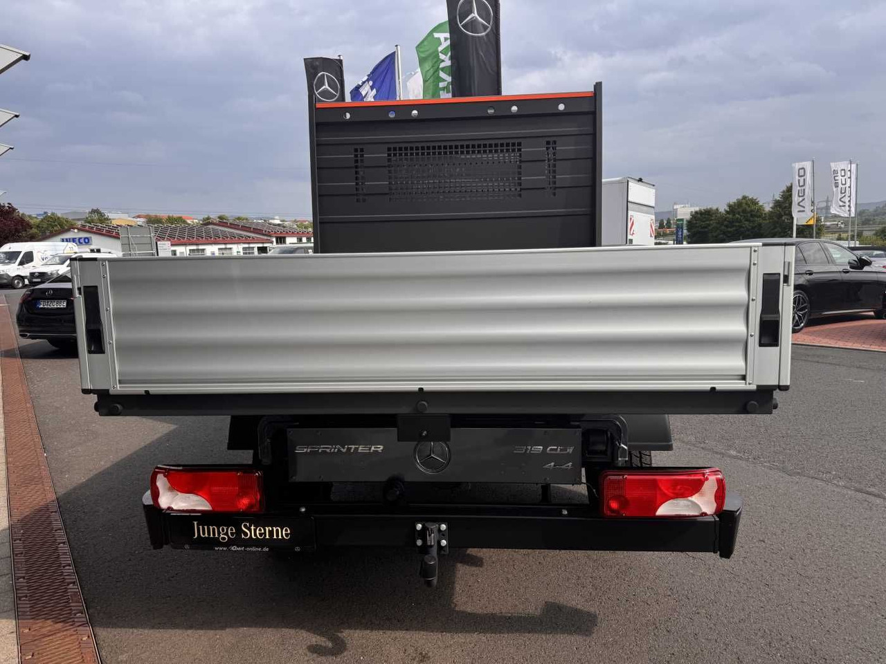 Mercedes-Benz Sprinter 319 CDI 4x4 DoKa AHK3,5 Klima Kamera - Plachtová dodávka, Dodávka s dvojitou kabinou: obrázek 5 Mercedes-Benz Sprinter 319 CDI 4x4 DoKa AHK3,5 Klima Kamera - Plachtová dodávka, Dodávka s dvojitou kabinou: obrázek 5