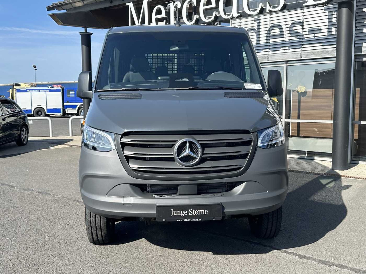 Mercedes-Benz Sprinter 319 CDI DoKa 3665 4x4 Klima AHK LED - Dodávka valník, Dodávka s dvojitou kabinou: obrázek 2 Mercedes-Benz Sprinter 319 CDI DoKa 3665 4x4 Klima AHK LED - Dodávka valník, Dodávka s dvojitou kabinou: obrázek 2