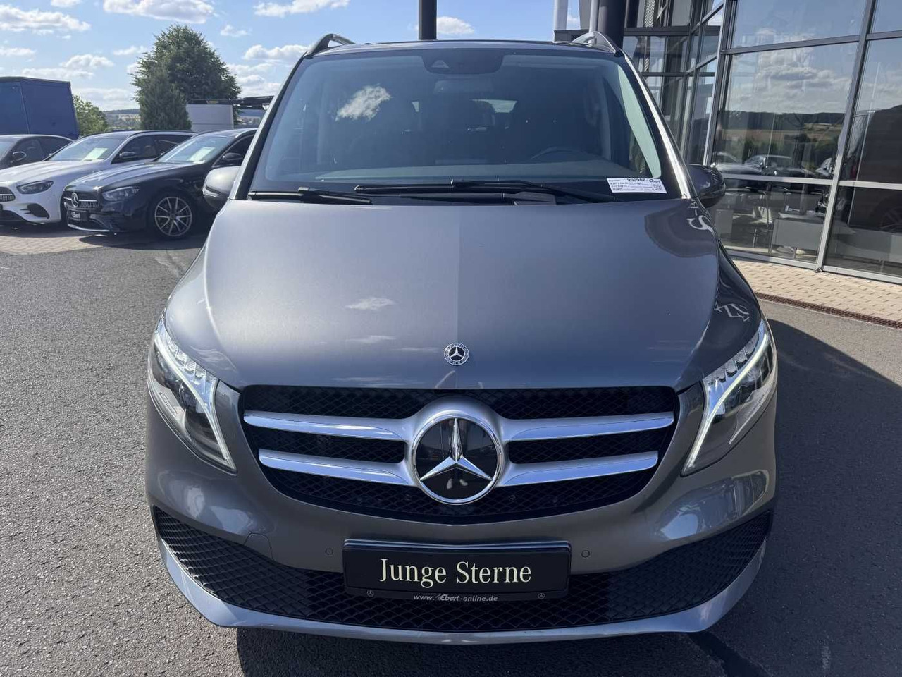 Mercedes-Benz V 220 d EDITION Liege-Paket AHK2,5 LED DAB MBUX - Mikrobus: obrázek 2 Mercedes-Benz V 220 d EDITION Liege-Paket AHK2,5 LED DAB MBUX - Mikrobus: obrázek 2