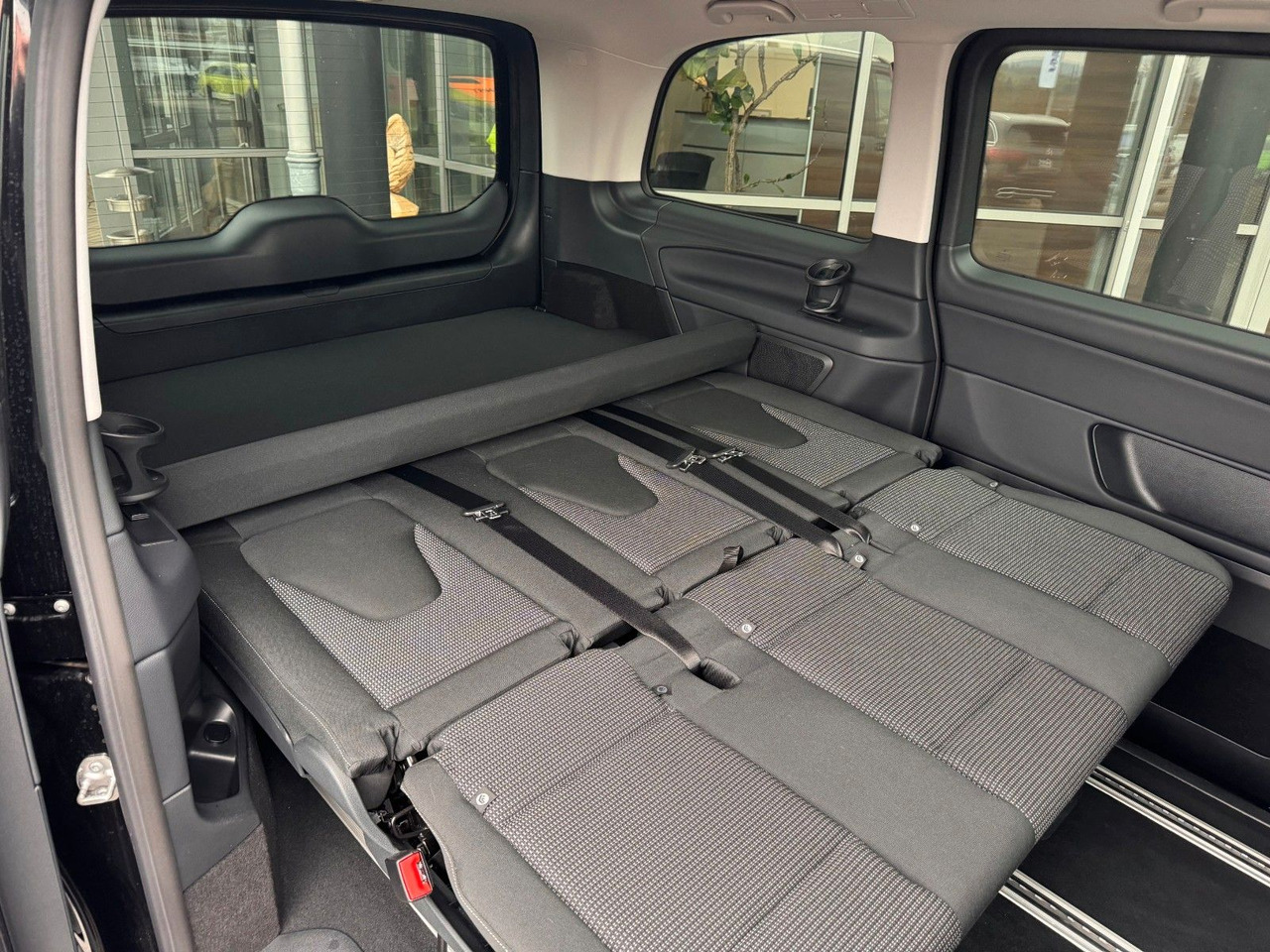 Mikrobus Mercedes-Benz V 220 d STYLE K Liege-Paket AHK2,5 DISTRONIC: obrázek 8