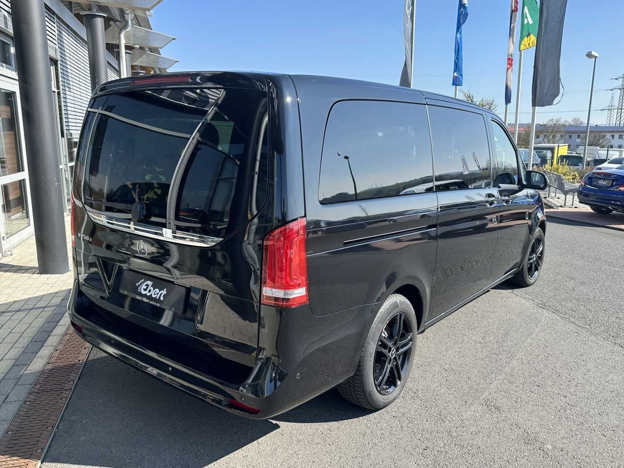 Mercedes-Benz V 250 d EDITION Leder Kamera ILS 7Sitze - Osobní auto: obrázek 4 Mercedes-Benz V 250 d EDITION Leder Kamera ILS 7Sitze - Osobní auto: obrázek 4