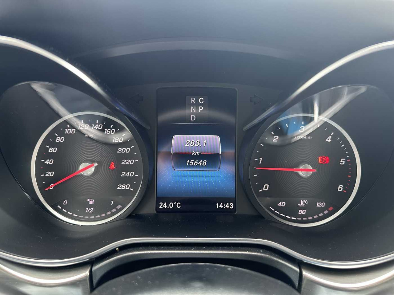 Kombi Mercedes-Benz V 300 d 4MATIC EXCLUSIVE AMG Panorama DISTRONIC: obrázek 13