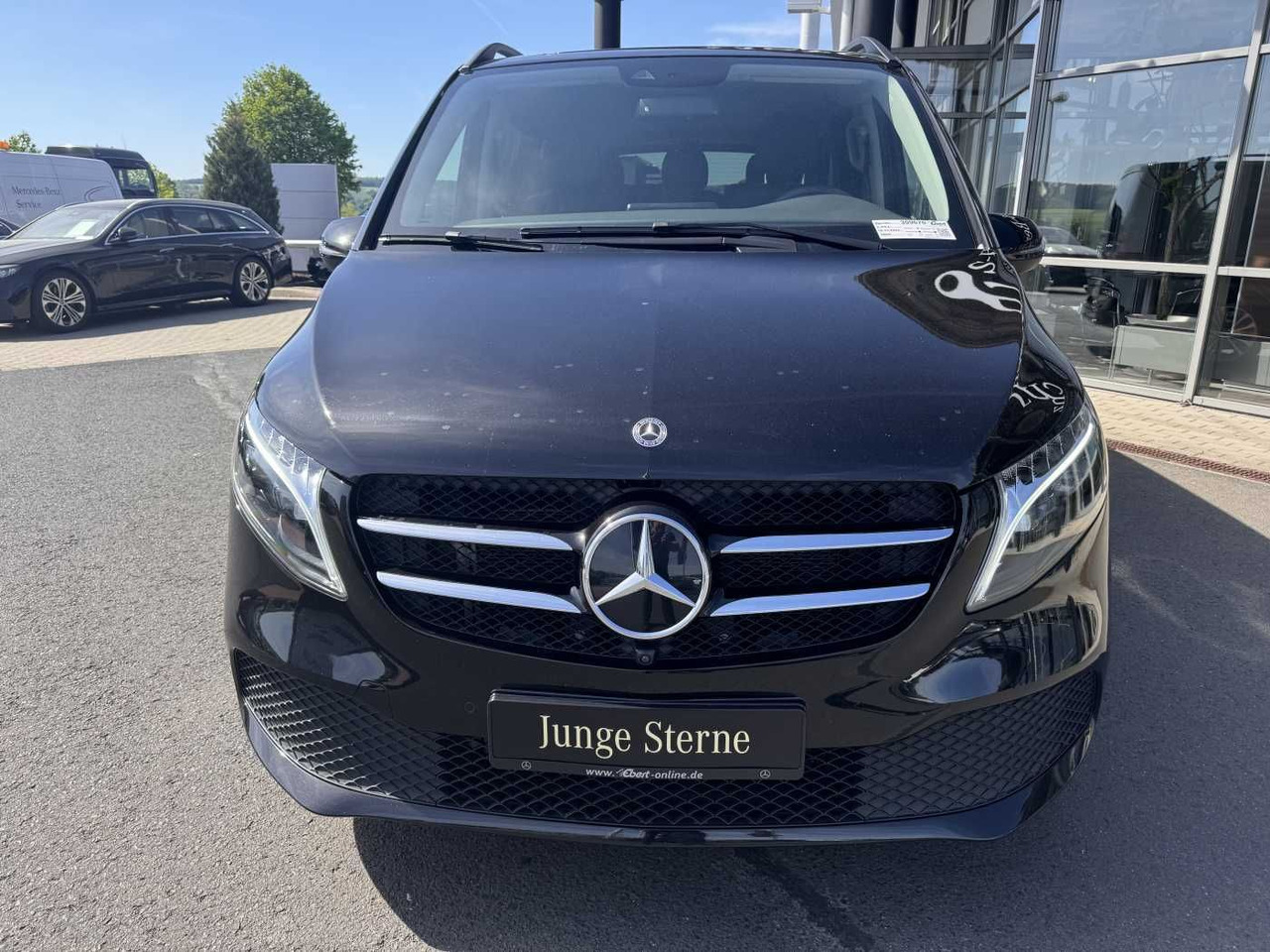 Mercedes-Benz V 300 d AVA Extralang AIRMATIC Standheiz 360Kam - Osobní auto: obrázek 2 Mercedes-Benz V 300 d AVA Extralang AIRMATIC Standheiz 360Kam - Osobní auto: obrázek 2