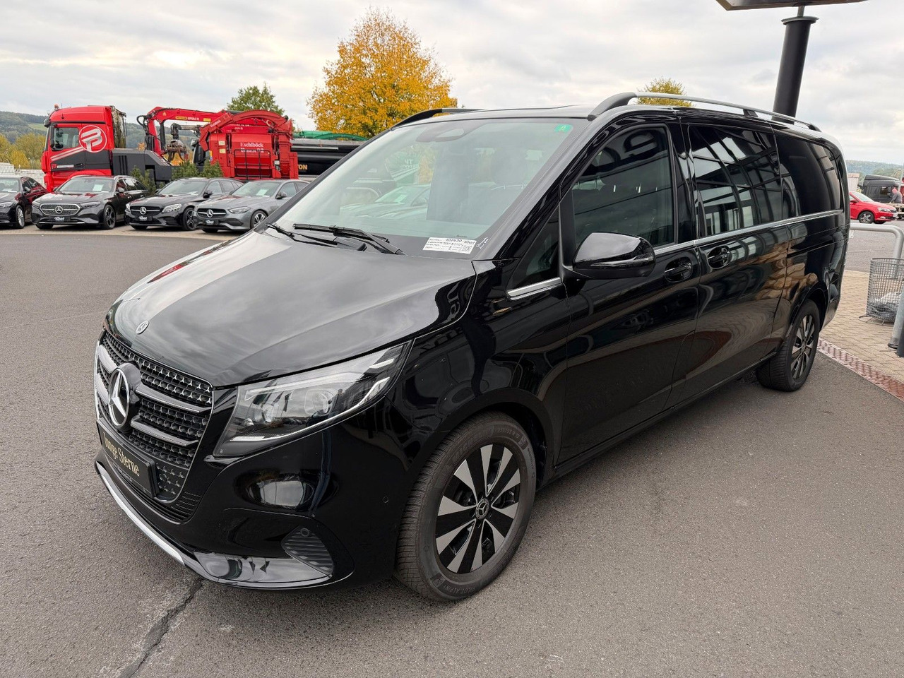 Mercedes-Benz V 300 d AVANTGARDE Extralang 360Kamera Standh - Kombi: obrázek 3 Mercedes-Benz V 300 d AVANTGARDE Extralang 360Kamera Standh - Kombi: obrázek 3