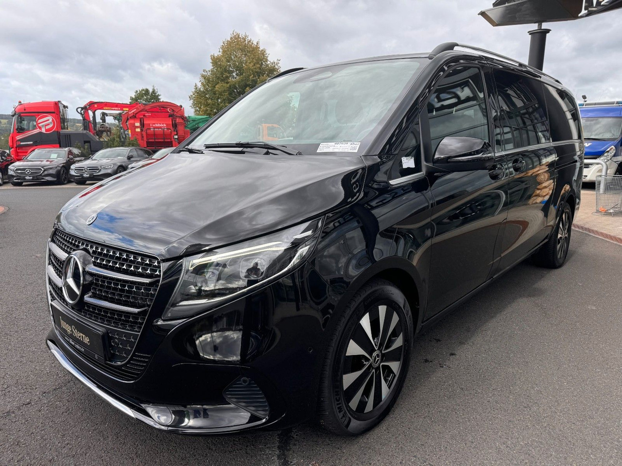 Mercedes-Benz V 300 d AVANTGARDE Extralang 360Kamera Standheiz - Kombi: obrázek 3 Mercedes-Benz V 300 d AVANTGARDE Extralang 360Kamera Standheiz - Kombi: obrázek 3