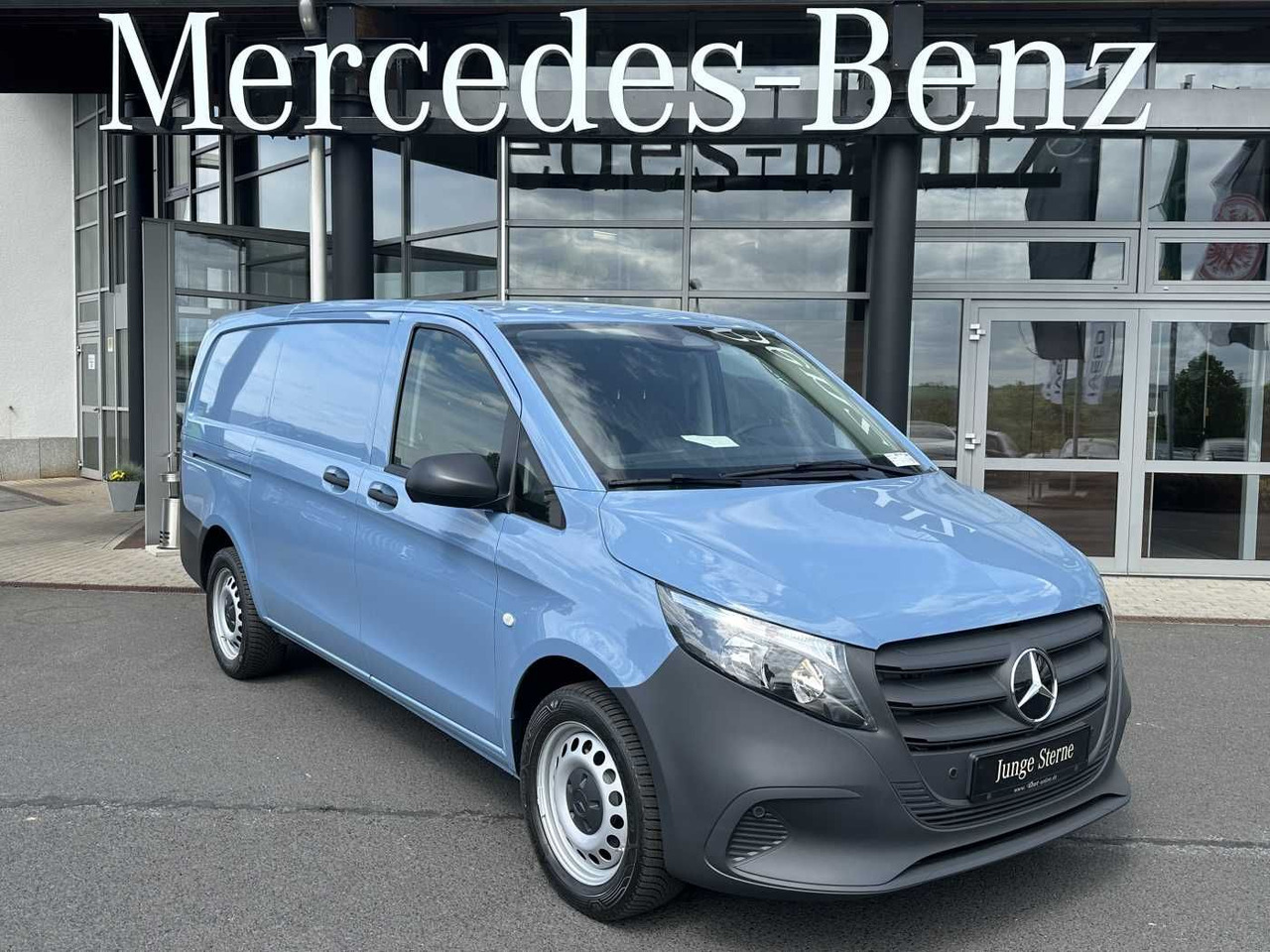 Mercedes-Benz Vito 114 CDI Klima AHK Kamera SHZ Tempomat - Furgon: obrázek 1 Mercedes-Benz Vito 114 CDI Klima AHK Kamera SHZ Tempomat - Furgon: obrázek 1