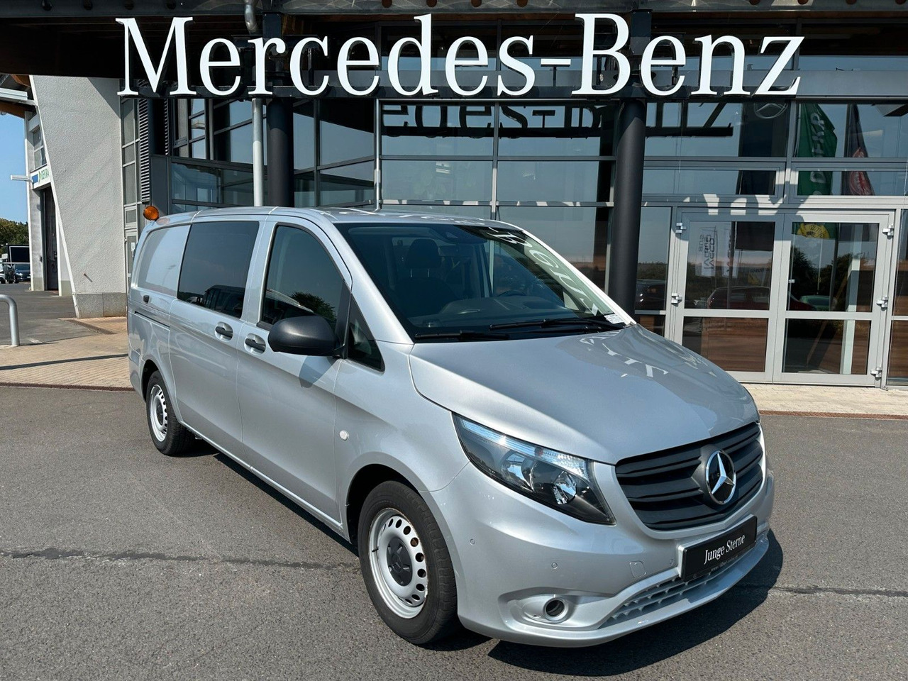 Mercedes-Benz Vito 114 CDI Mixto Regal AHK Klima PARKTRONIC - Mikrobus: obrázek 1 Mercedes-Benz Vito 114 CDI Mixto Regal AHK Klima PARKTRONIC - Mikrobus: obrázek 1
