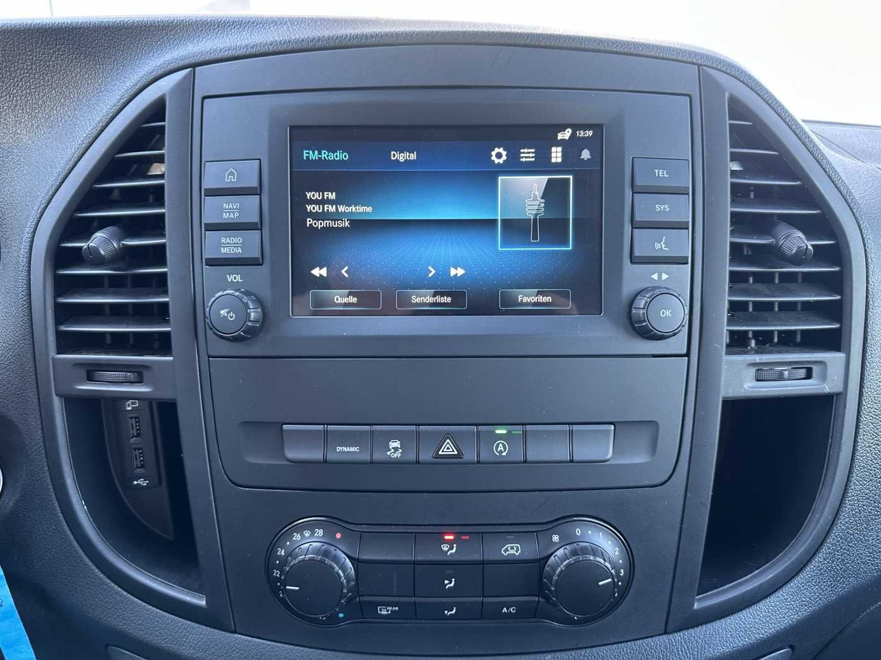 Mikrobus Mercedes-Benz Vito 114 CDI Tourer 8Sitze Klima Audio40 Kamera: obrázek 13