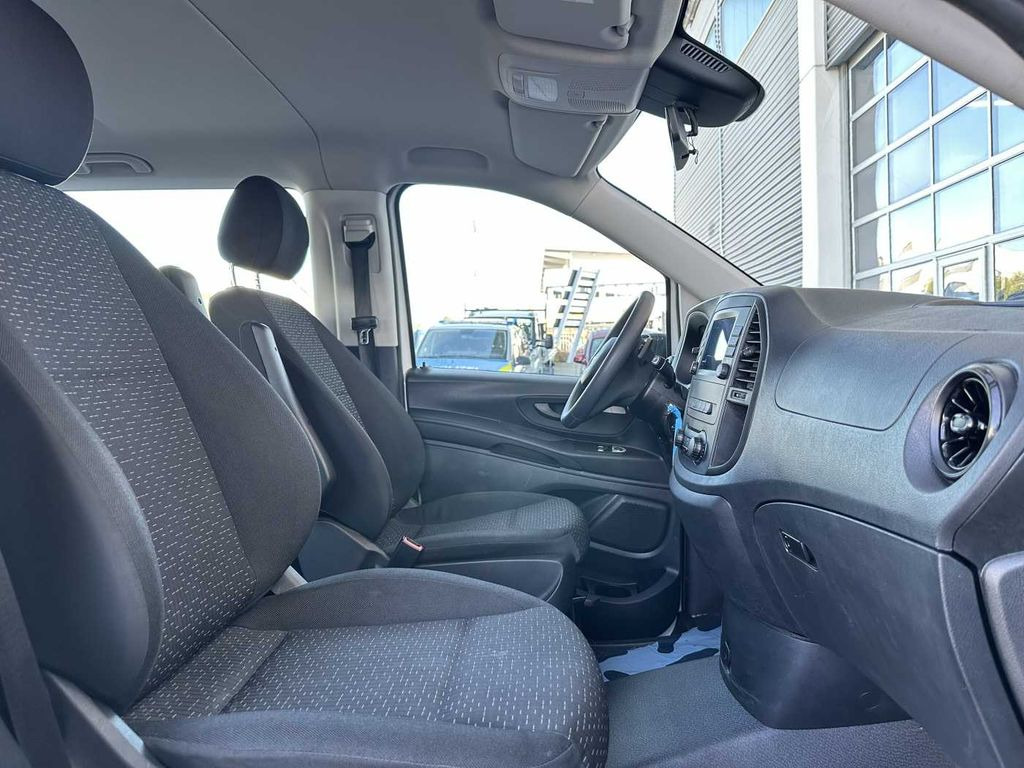 Mercedes-Benz Vito 116 CDI Mixto 9G Klima Kamera SHZ Audio40  leasing Mercedes-Benz Vito 116 CDI Mixto 9G Klima Kamera SHZ Audio40: obrázek 8