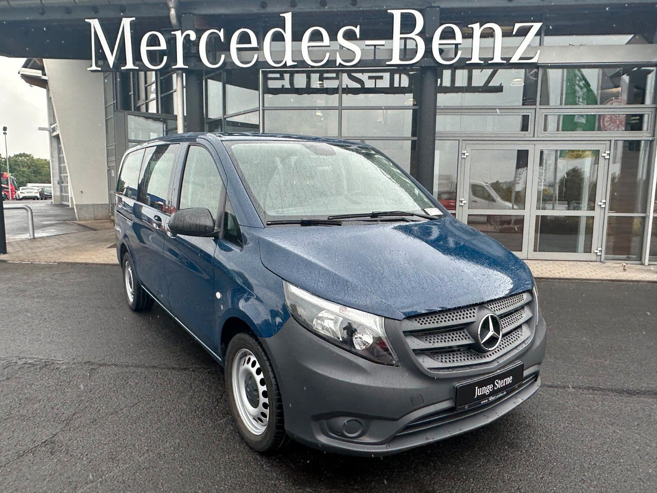 Mercedes-Benz Vito 119 CDI Tourer 3200 Klima AHK Tempomat - Mikrobus: obrázek 1 Mercedes-Benz Vito 119 CDI Tourer 3200 Klima AHK Tempomat - Mikrobus: obrázek 1