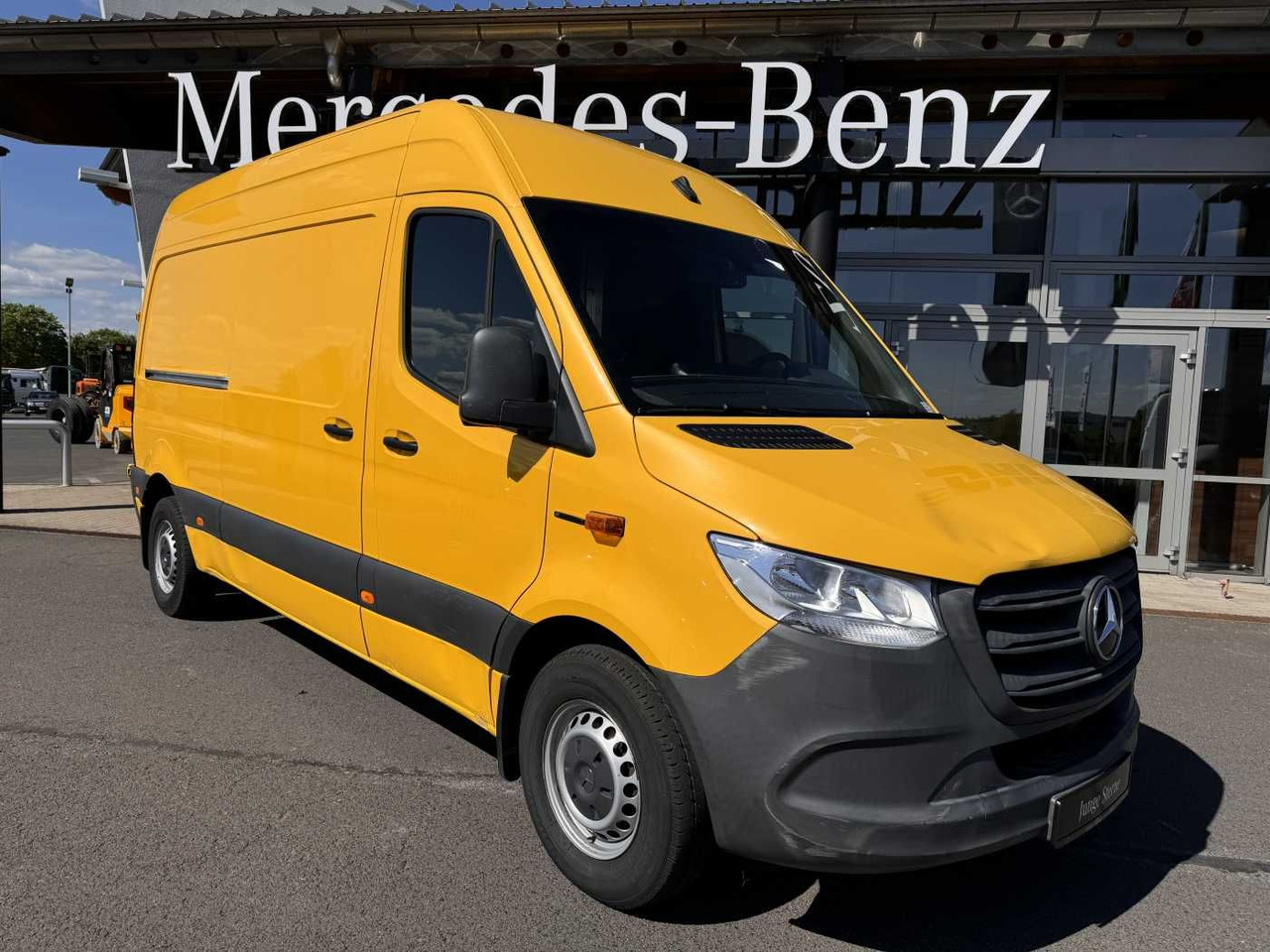 Mercedes-Benz eSprinter 312 KEP-AusbauPaket-Regal Kamera Klima - Furgon, Elektrická dodávka: obrázek 1 Mercedes-Benz eSprinter 312 KEP-AusbauPaket-Regal Kamera Klima - Furgon, Elektrická dodávka: obrázek 1