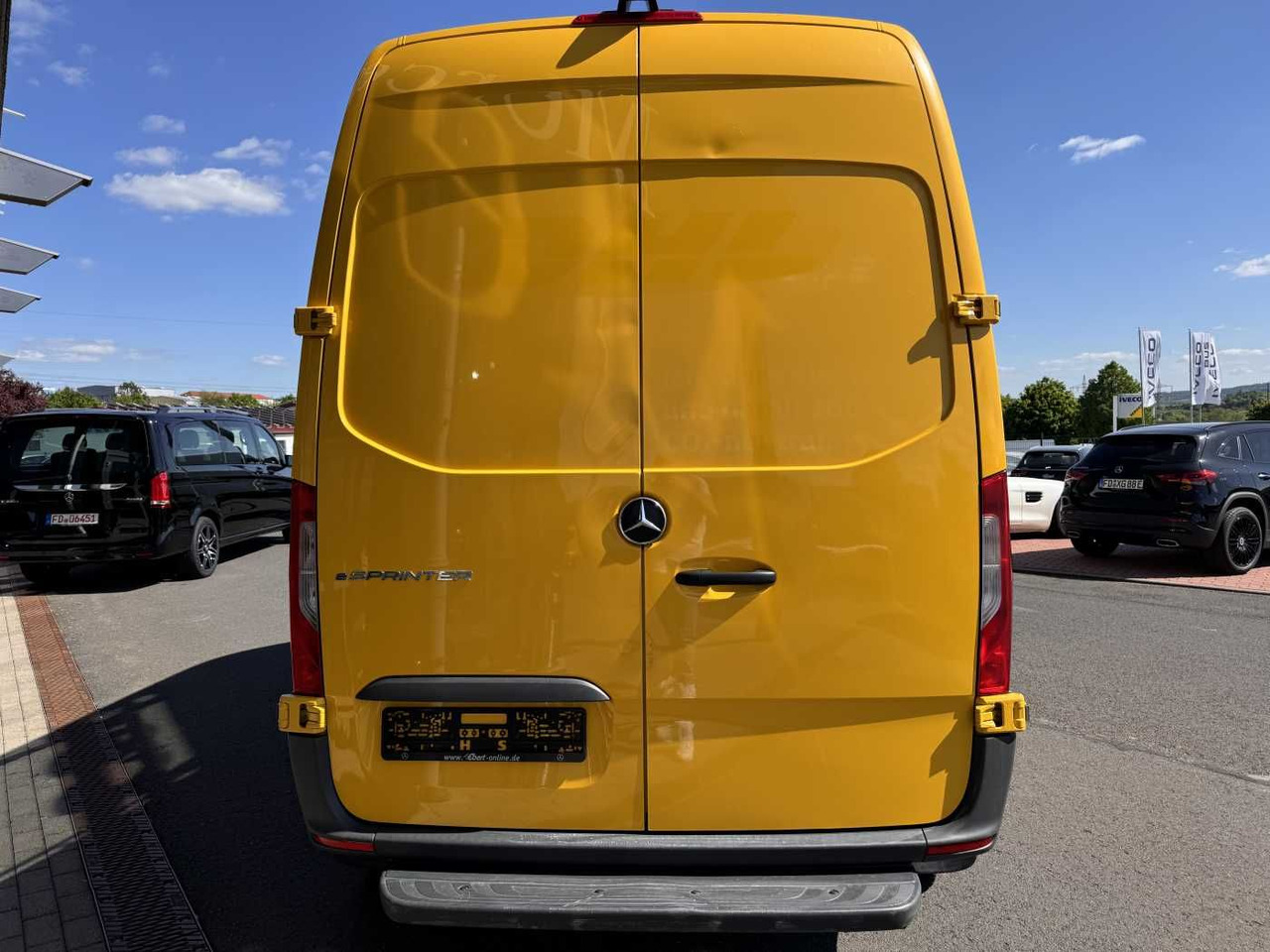 Mercedes-Benz eSprinter 312 KEP-AusbauPaket-Regal Kamera Klima - Furgon, Elektrická dodávka: obrázek 4 Mercedes-Benz eSprinter 312 KEP-AusbauPaket-Regal Kamera Klima - Furgon, Elektrická dodávka: obrázek 4