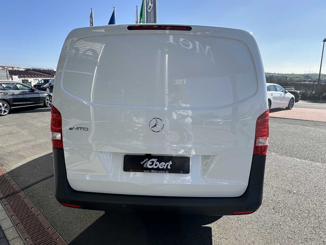 Mercedes-Benz eVito 112 Klima Kamera Audio 30 Sitzheiz Tempom. - Malá dodávka, Elektrická dodávka: obrázek 5 Mercedes-Benz eVito 112 Klima Kamera Audio 30 Sitzheiz Tempom. - Malá dodávka, Elektrická dodávka: obrázek 5