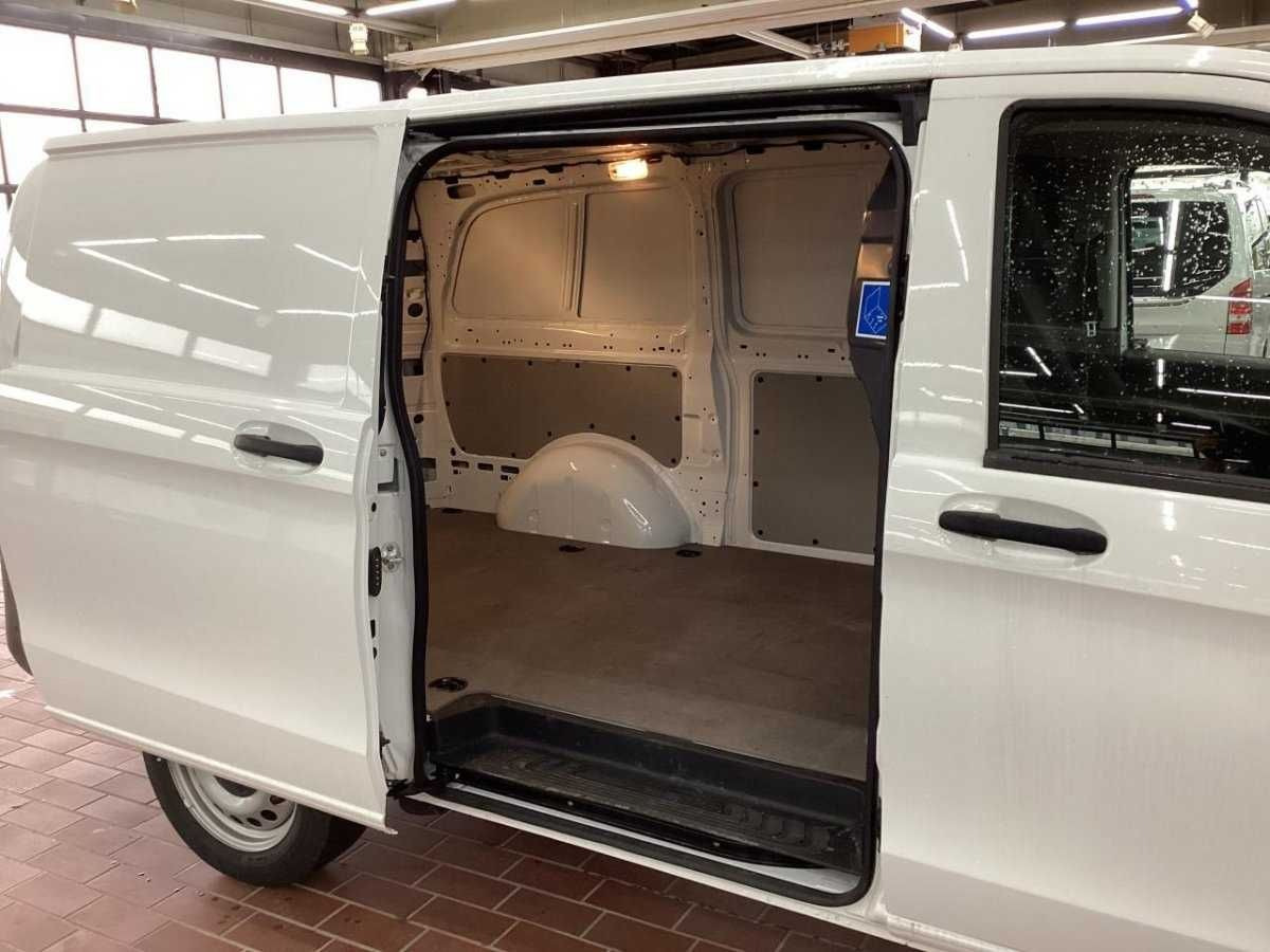 Mercedes-Benz eVito 112 Klima Kamera Audio30 Heckklappe - Malá dodávka, Elektrická dodávka: obrázek 5 Mercedes-Benz eVito 112 Klima Kamera Audio30 Heckklappe - Malá dodávka, Elektrická dodávka: obrázek 5
