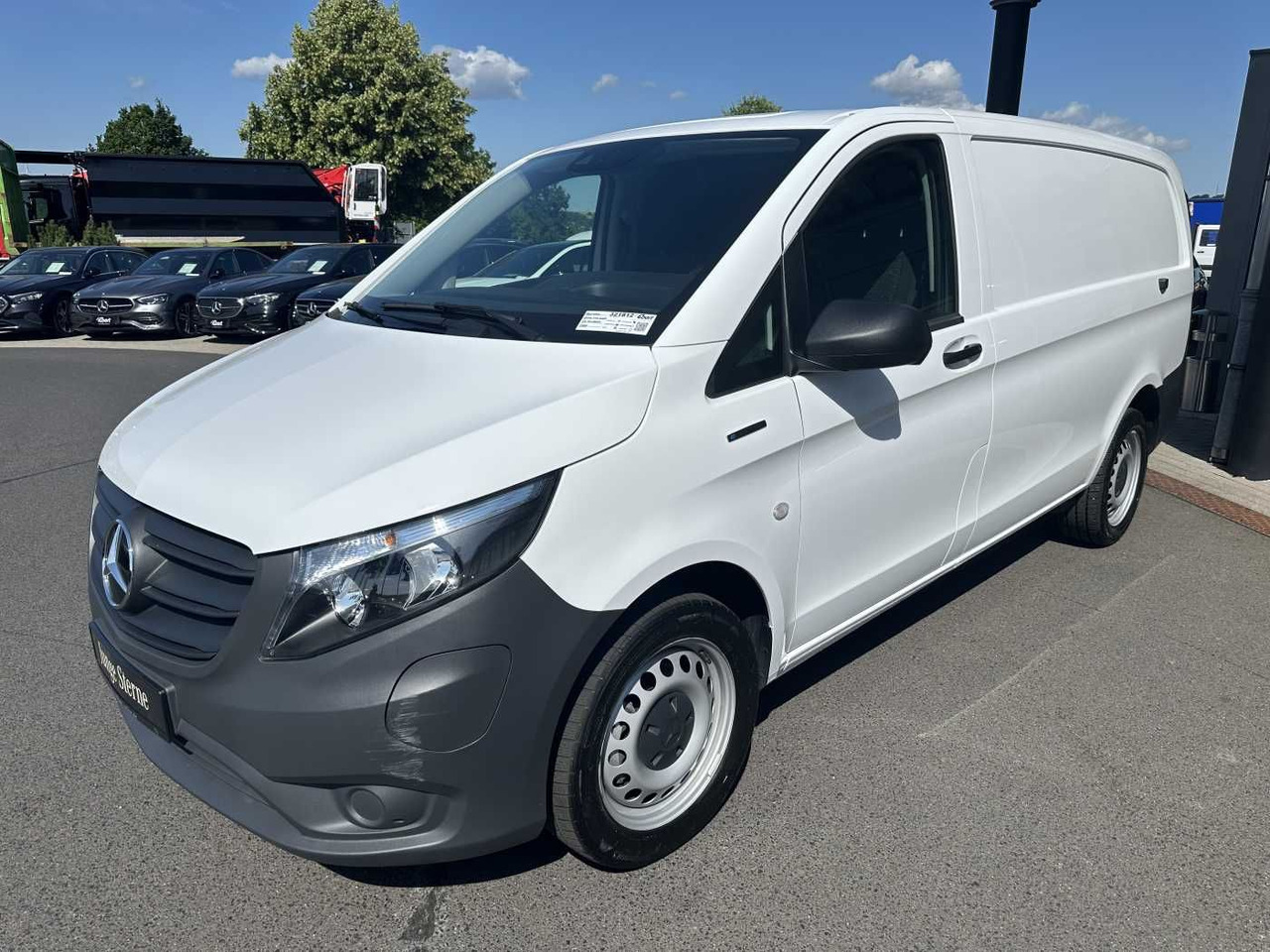 Mercedes-Benz eVito 112 Klima Kamera Navi SHZ Tempomat - Malá dodávka, Elektrická dodávka: obrázek 3 Mercedes-Benz eVito 112 Klima Kamera Navi SHZ Tempomat - Malá dodávka, Elektrická dodávka: obrázek 3