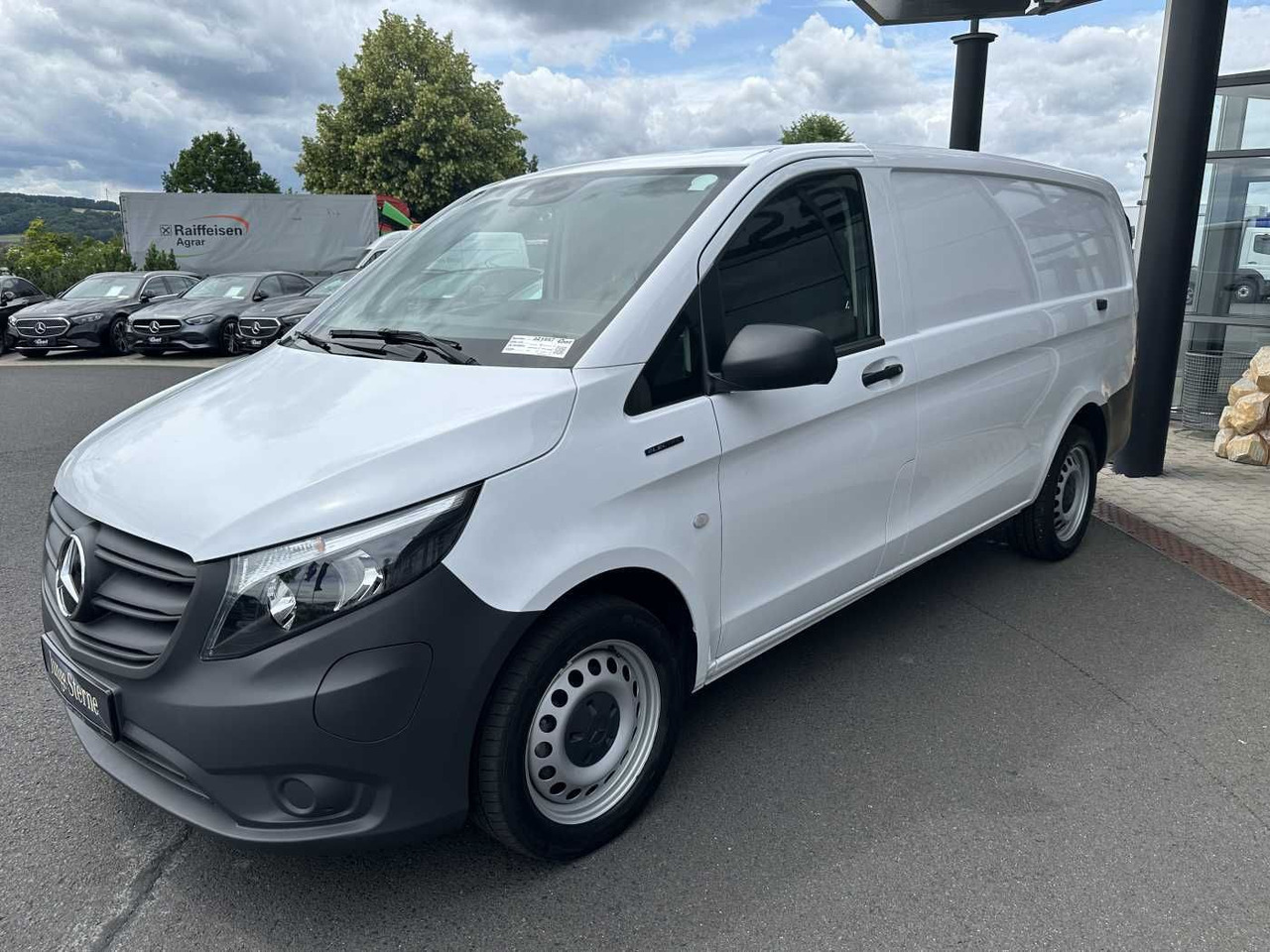 Mercedes-Benz eVito 112 Klima Kamera Navi SHZ Tempomat - Malá dodávka, Elektrická dodávka: obrázek 3 Mercedes-Benz eVito 112 Klima Kamera Navi SHZ Tempomat - Malá dodávka, Elektrická dodávka: obrázek 3
