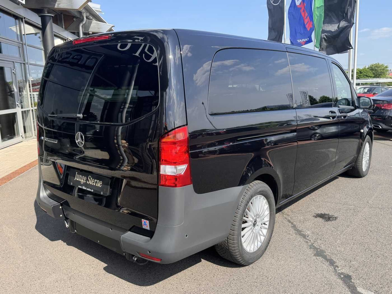 Mercedes-Benz eVito 129 Tourer Behinderten-/Rollstuhlrampe - Osobní auto: obrázek 5 Mercedes-Benz eVito 129 Tourer Behinderten-/Rollstuhlrampe - Osobní auto: obrázek 5
