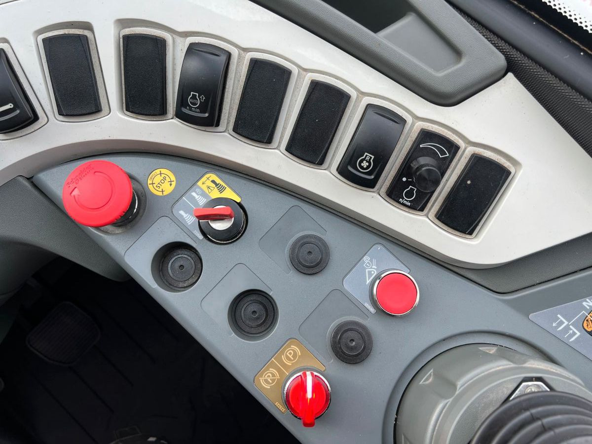 Kolový nakladač Merlo P35.11 / nur 148h! /  Pratzenabstützung: obrázek 22