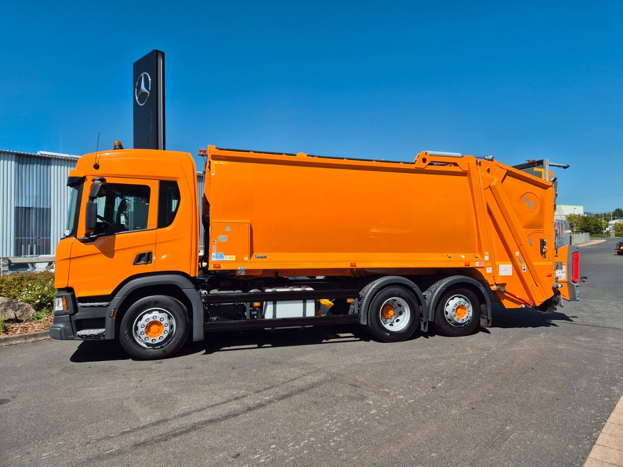 Scania P 320 B6x2*4NA Olympus 21 W ASF Hecklader - Vůz na odvoz odpadků: obrázek 4 Scania P 320 B6x2*4NA Olympus 21 W ASF Hecklader - Vůz na odvoz odpadků: obrázek 4