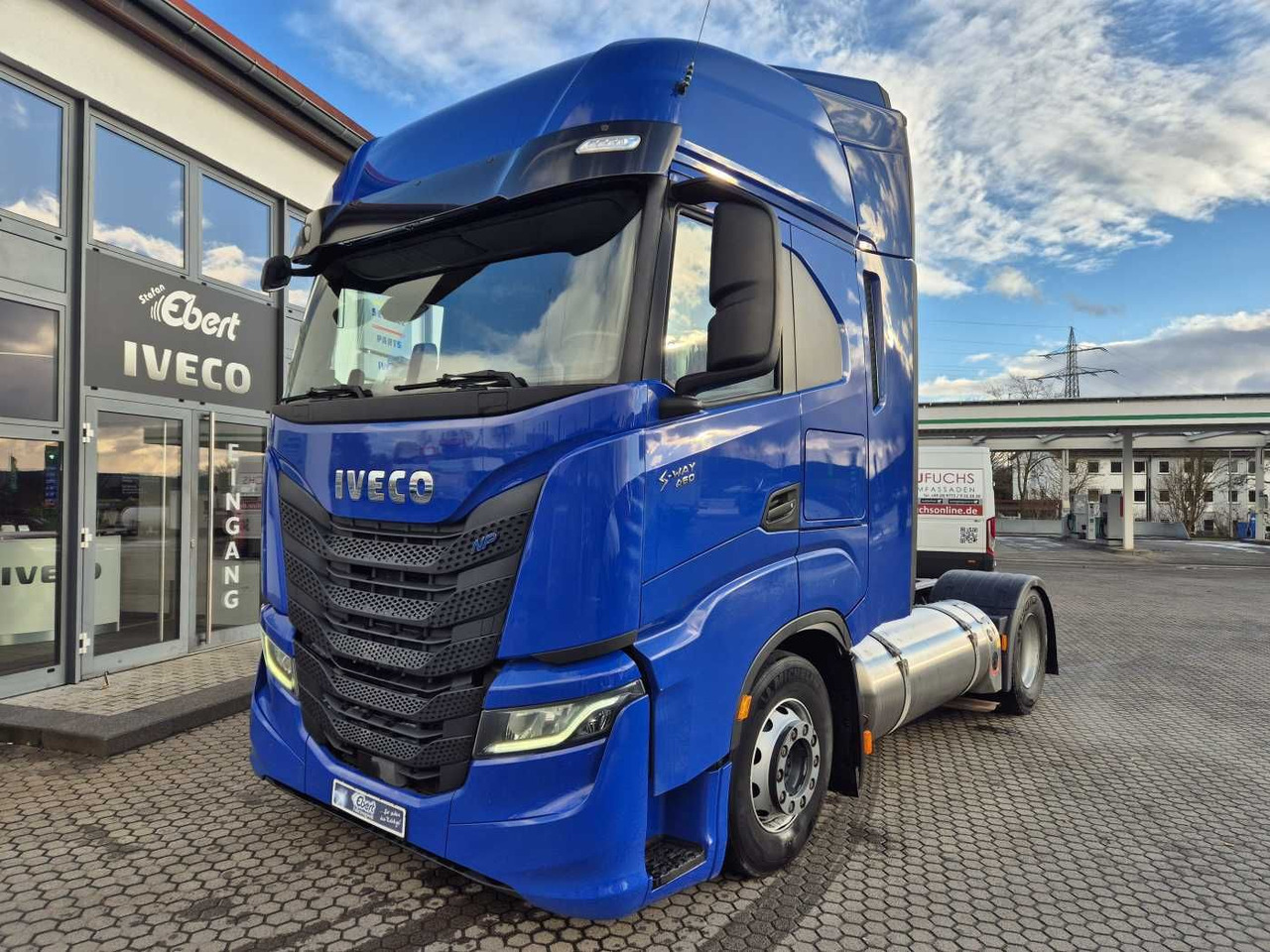 Iveco S-Way 460 NP LNG ACC Intarder Navi - Tahač: obrázek 2 Iveco S-Way 460 NP LNG ACC Intarder Navi - Tahač: obrázek 2