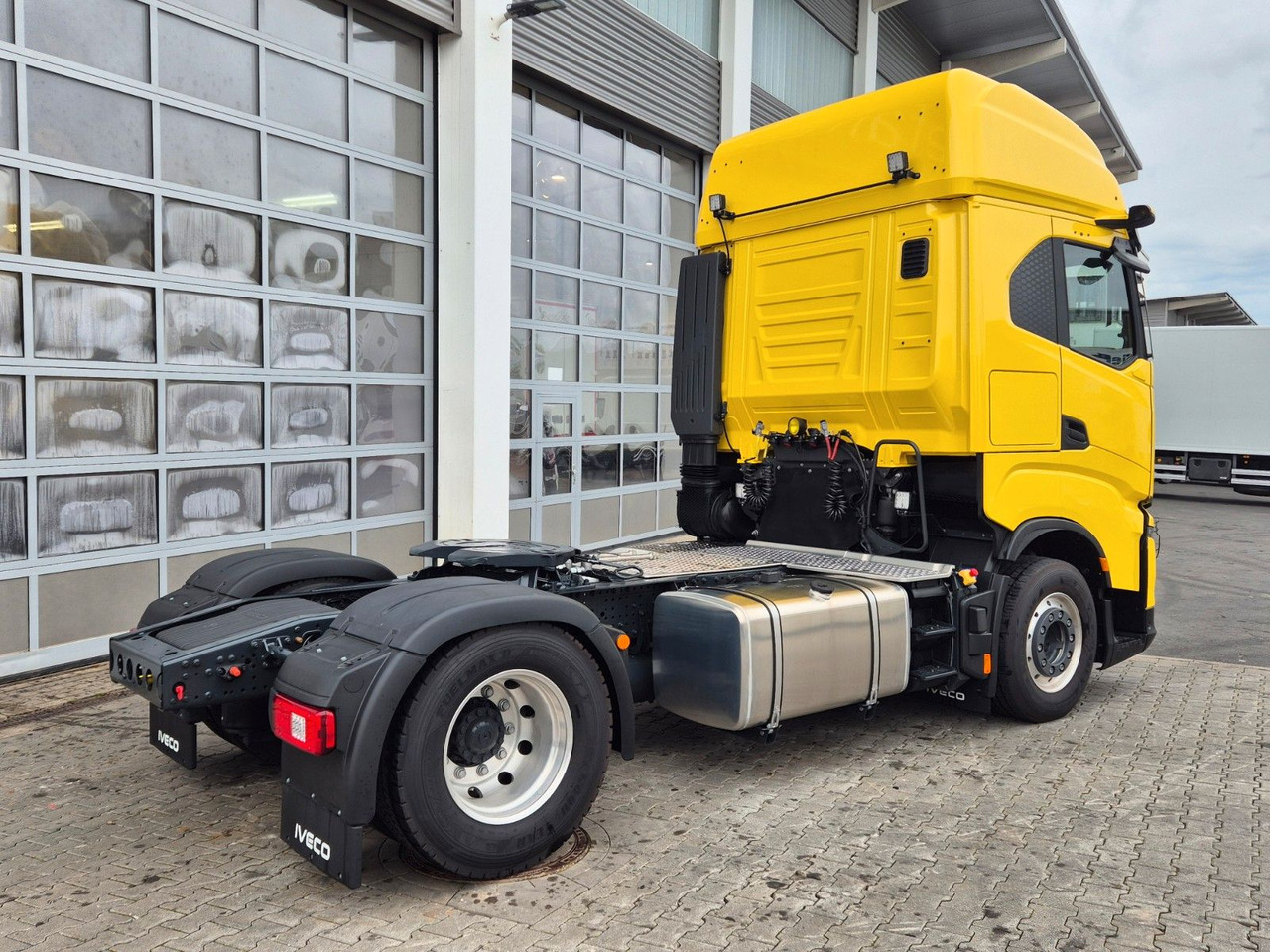 Tahač Iveco X-Way AS440X58T/FP ON 4x2 Hydraulik Mirror-Cams: obrázek 8 Tahač Iveco X-Way AS440X58T/FP ON 4x2 Hydraulik Mirror-Cams: obrázek 8