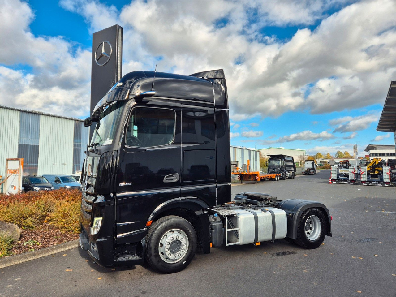 Mercedes-Benz Actros 1848 LS Hydraulik Reatarder Standklima - Tahač: obrázek 4 Mercedes-Benz Actros 1848 LS Hydraulik Reatarder Standklima - Tahač: obrázek 4