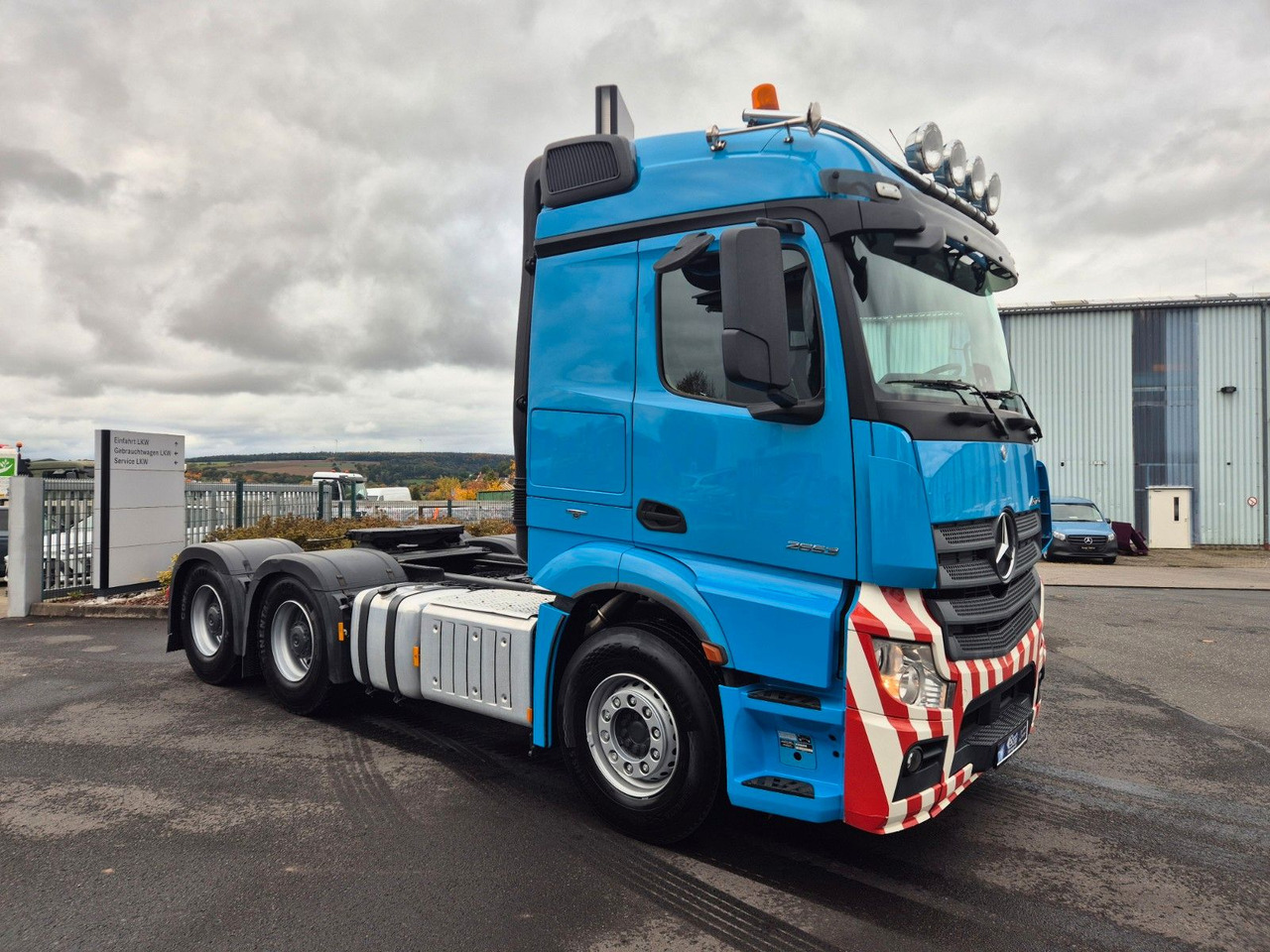 Mercedes-Benz Actros 2653 LS 6x4 Retarder 120.000kg - Tahač: obrázek 4 Mercedes-Benz Actros 2653 LS 6x4 Retarder 120.000kg - Tahač: obrázek 4