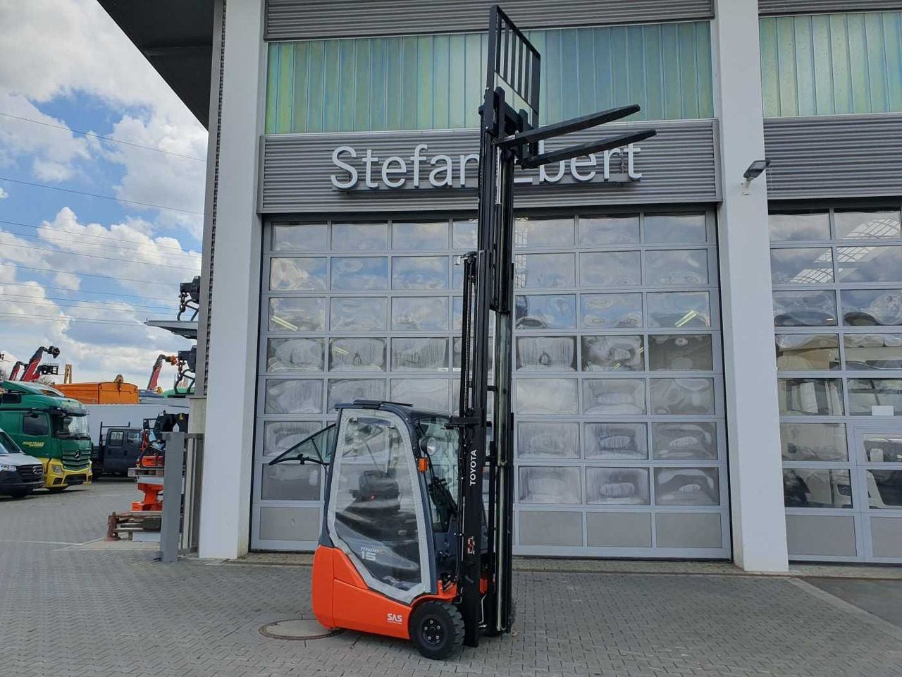 Toyota 8FBET15 / Triplex: 4.30m / nur 393h! / SS - Elektrický vysokozdvižný vozík: obrázek 2 Toyota 8FBET15 / Triplex: 4.30m / nur 393h! / SS - Elektrický vysokozdvižný vozík: obrázek 2