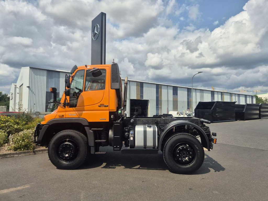 Unimog U 400 4x4 Fahrgestell Vario Pilot Zapfwelle LOF - Podvozek s kabinou: obrázek 5 Unimog U 400 4x4 Fahrgestell Vario Pilot Zapfwelle LOF - Podvozek s kabinou: obrázek 5
