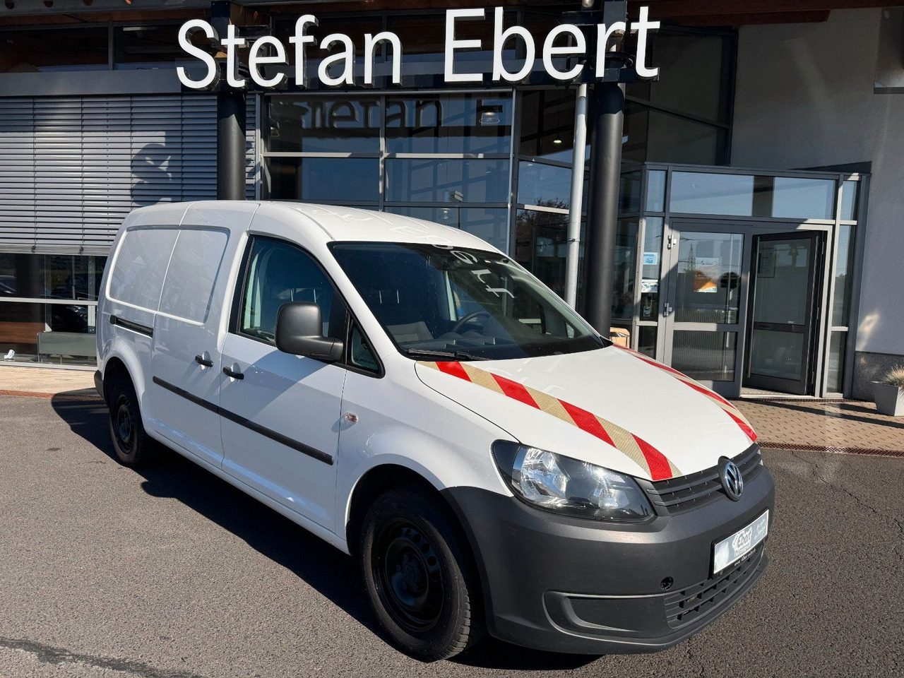 Volkswagen VW Caddy 2.0 TDI 4Motion Maxi Kasten Regal - Furgon: obrázek 1 Volkswagen VW Caddy 2.0 TDI 4Motion Maxi Kasten Regal - Furgon: obrázek 1