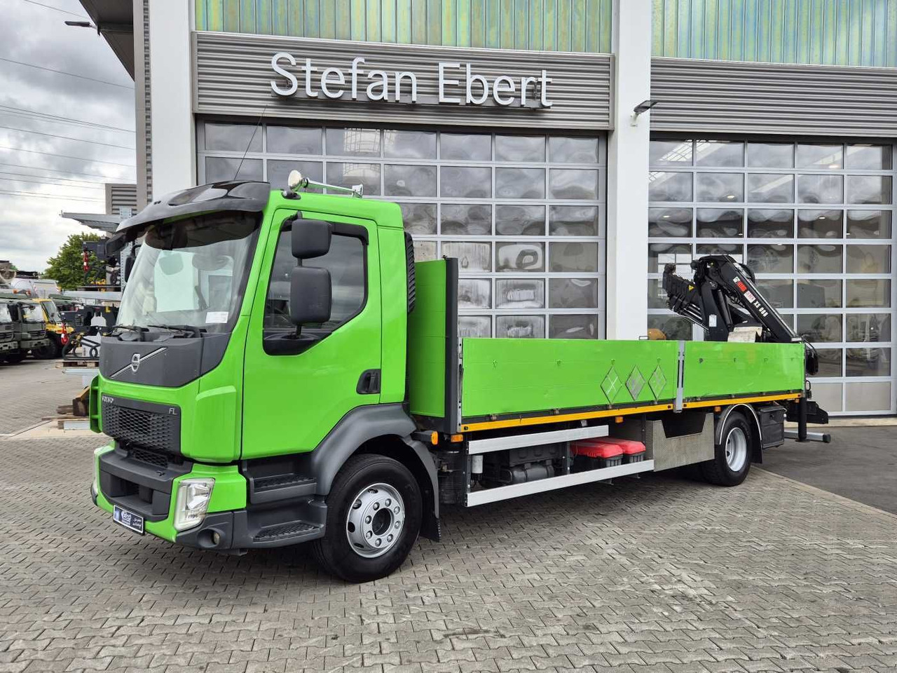 Volvo FL 42 R Kran Hiab XS 088 Funk bis 14 m! Kamera - Auto s hydraulickou rukou: obrázek 4 Volvo FL 42 R Kran Hiab XS 088 Funk bis 14 m! Kamera - Auto s hydraulickou rukou: obrázek 4