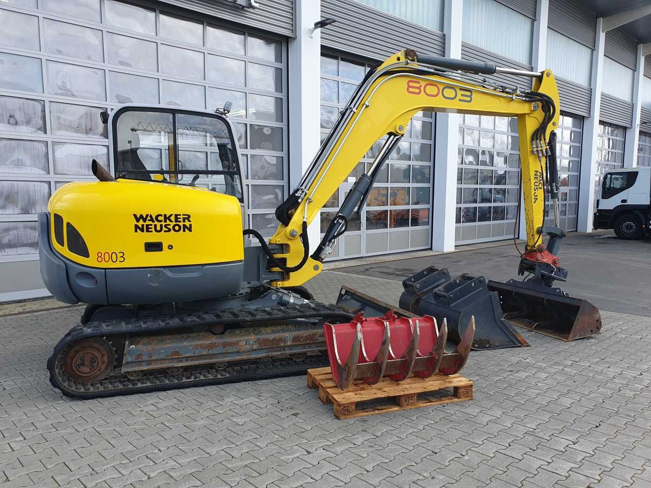 Wacker 8003 / MS08 / nur 4.035h / 2014 / Löffelpaket - Pásové rýpadlo: obrázek 3 Wacker 8003 / MS08 / nur 4.035h / 2014 / Löffelpaket - Pásové rýpadlo: obrázek 3