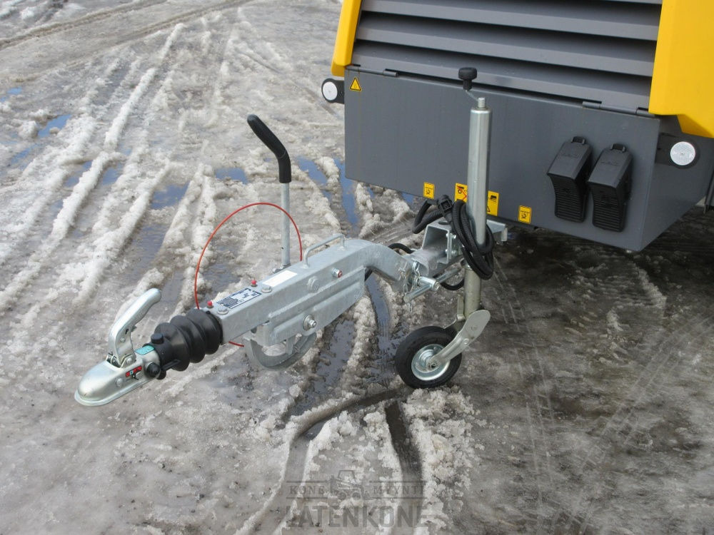 Mobilní kompresor Atlas Copco XATS 138 StV Vaunukompressori UUSI: obrázek 15