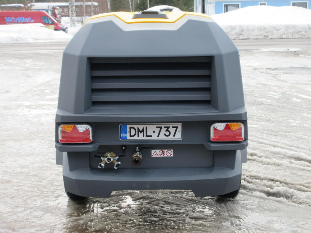 Mobilní kompresor Atlas Copco XATS 138 StV Vaunukompressori UUSI: obrázek 20